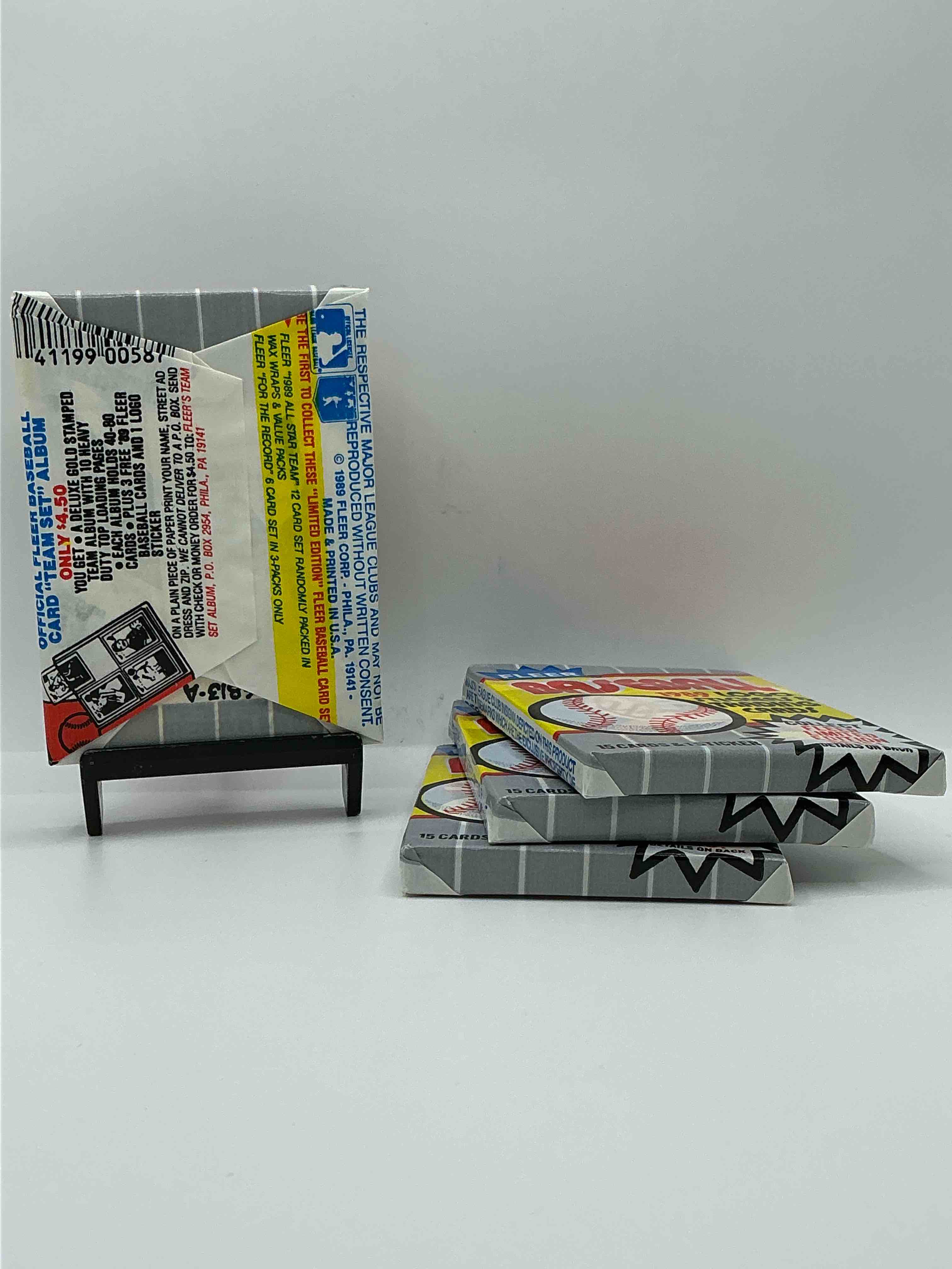 Condition photo showing New/Like New for loaded! 1989 fleer baseball sports card wax pack, direct from original retail case! this is the place to search for ken griffey jr's true fleer rookie card #548 (psa 10 value $175+) & billy ripken & randy johnson rookie error cards worth thousands! getting harder & harder to find!