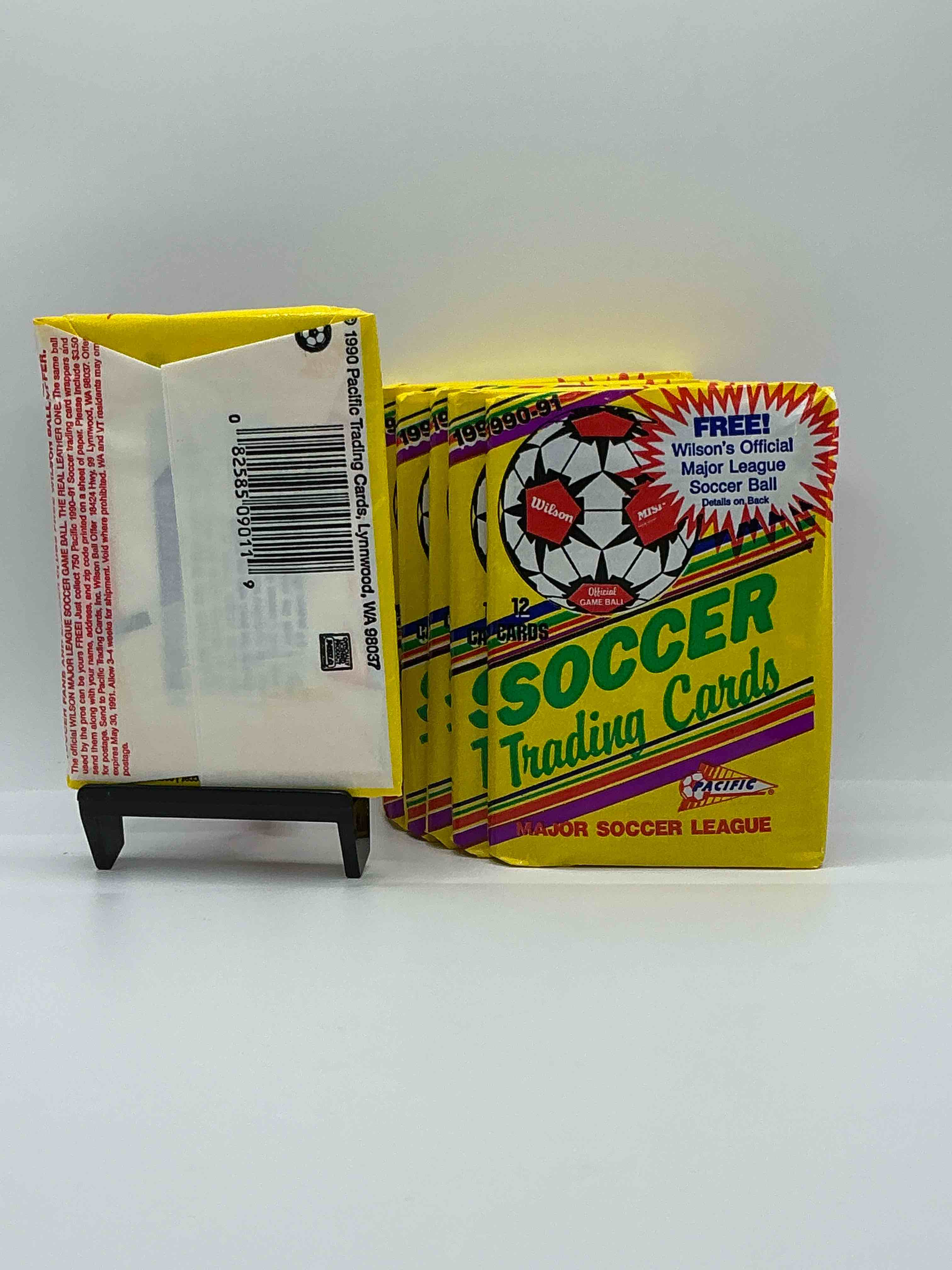Condition photo showing New/Like New for world cup! 1990 soccer wax packs! look for soccer legends in these 12 card packs! 