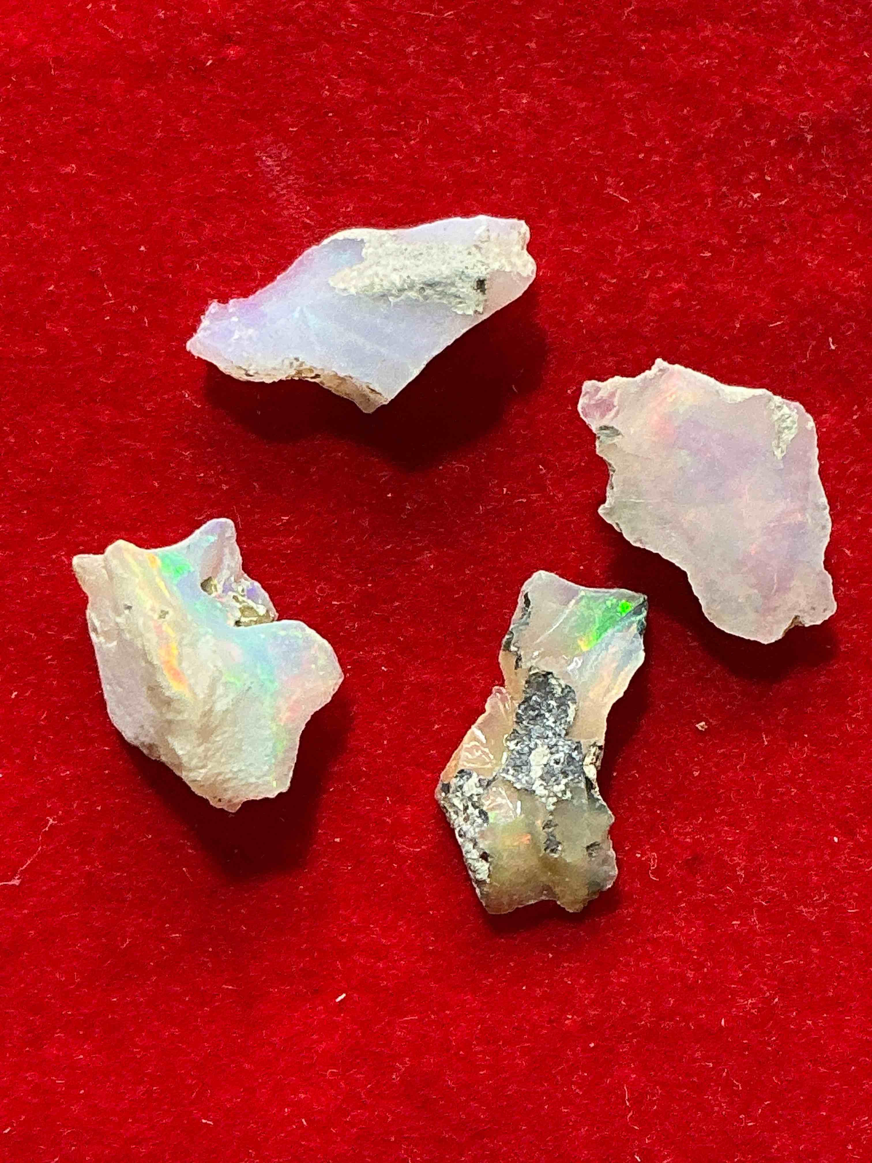 Opal Precious Gemstone, Authentic! Opal Gemstone! Opals Are Famous For Their. Stunning Clarity & Hues & Likely Originate From Ethiopia. Opals Are Believed To Promote Hope, Purity & Love. The U.S. Dime In Image Is For Size Reference Only (Not Included). Own An Amazing, Stunning, Unique Opal Gemstone!