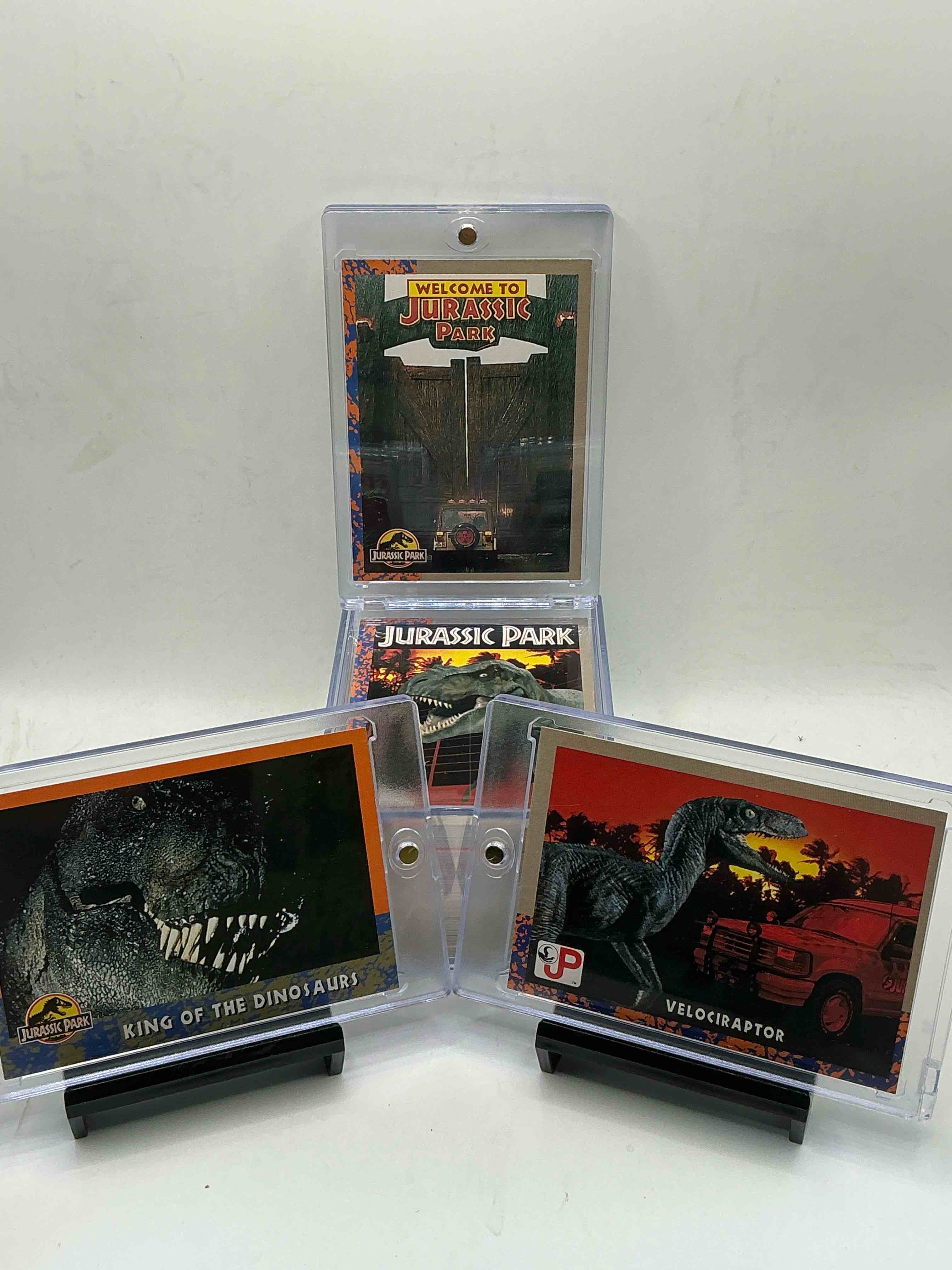 1993 dinosaur history! complete, authentic, original jurassic park movie card & sticker set, excellent condition!  own a piece of spielberg’s masterpiece!  a serious pop culture collector item & very rare & hard to find with all 88 cards & 11 stickers!  