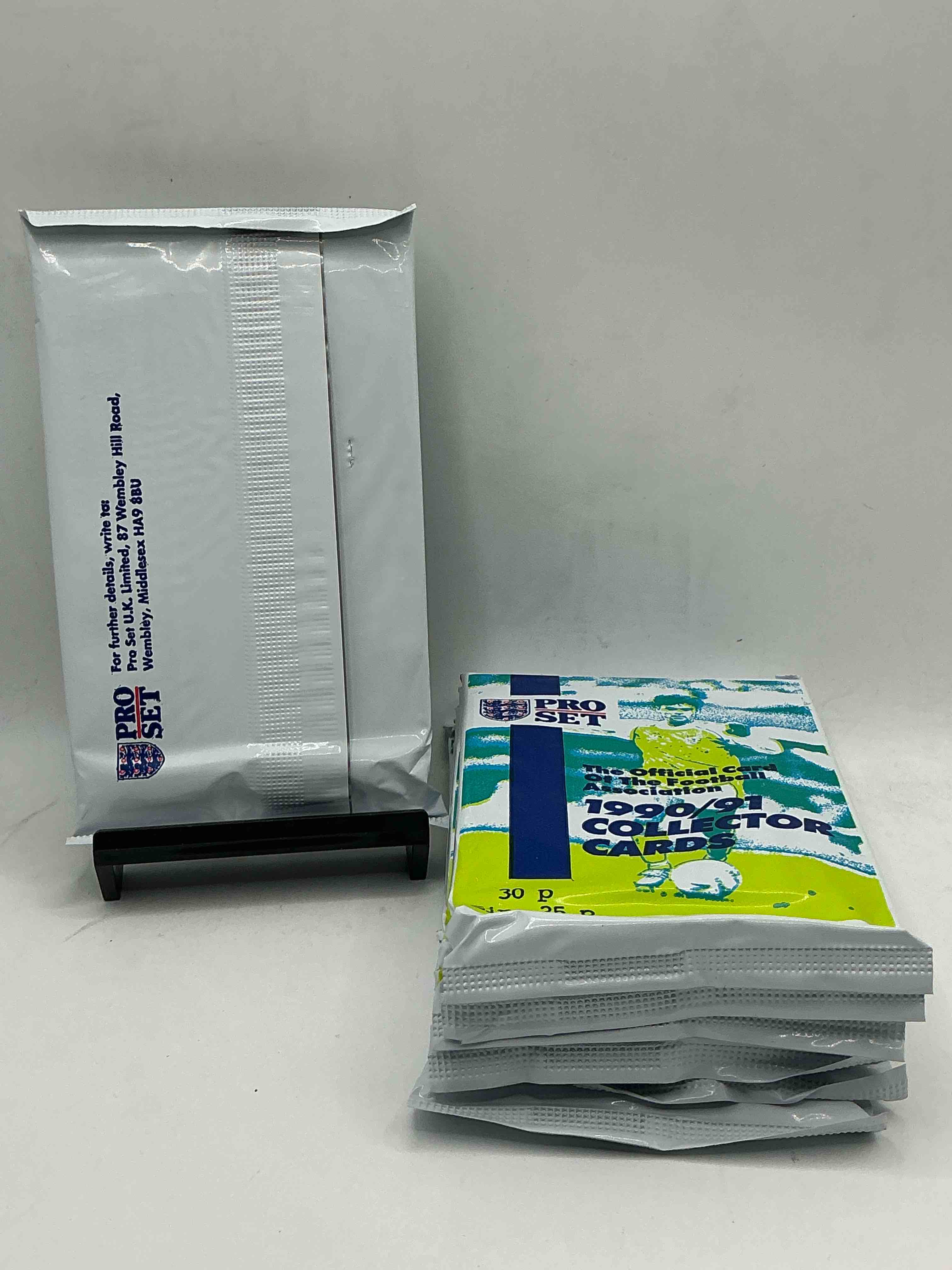 Condition photo showing New/Like New for 1990-91pro set football association packs! get in the soccer mood with these awesome packs- 10 cards in each one! celebrate the world cup coming to the usa with these pieces of history!