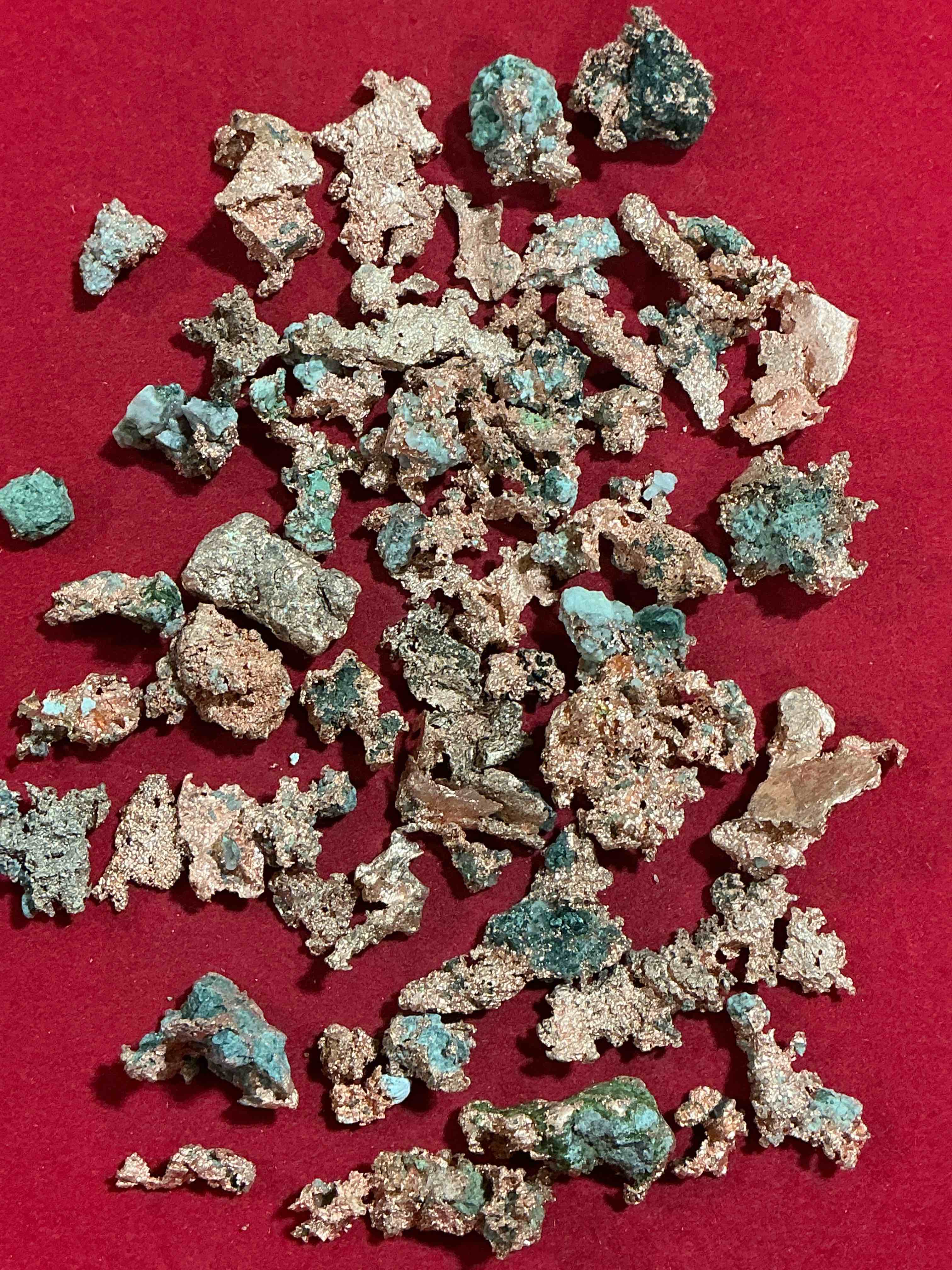 Condition photo showing Good Condition for copper wow! large native michigan raw copper nuggets, straight from michigan copper mine! rare in unrefined form, each one unique! almost impossible to find! total weight of nuggets approx 1/2 pound!