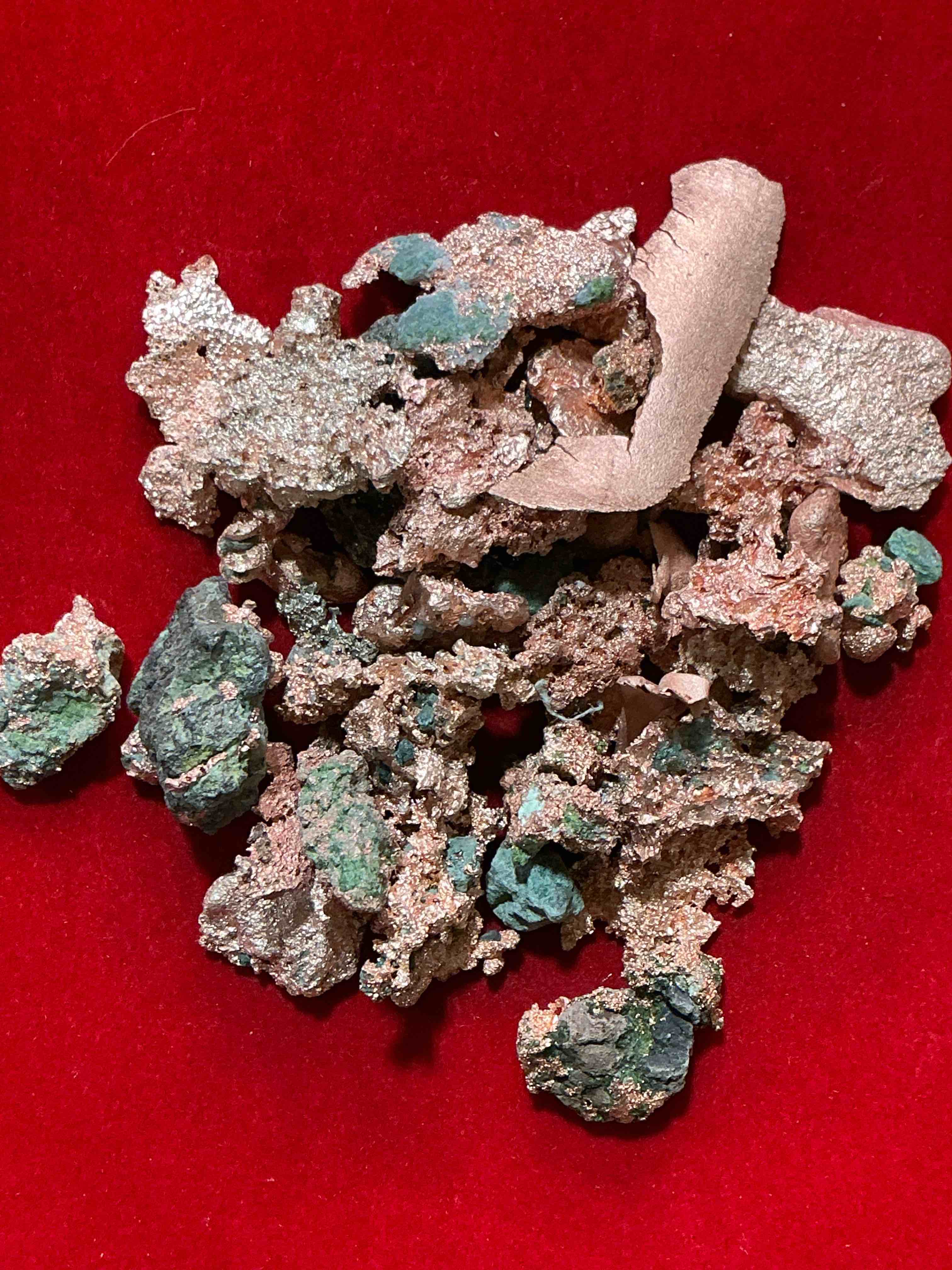 Condition photo showing New/Like New for copper wow!  large native michigan raw copper nuggets, straight from michigan copper mine!  rare in unrefined form, each one unique!  almost impossible to find!  total weight of nuggets approx 1/2 pound!