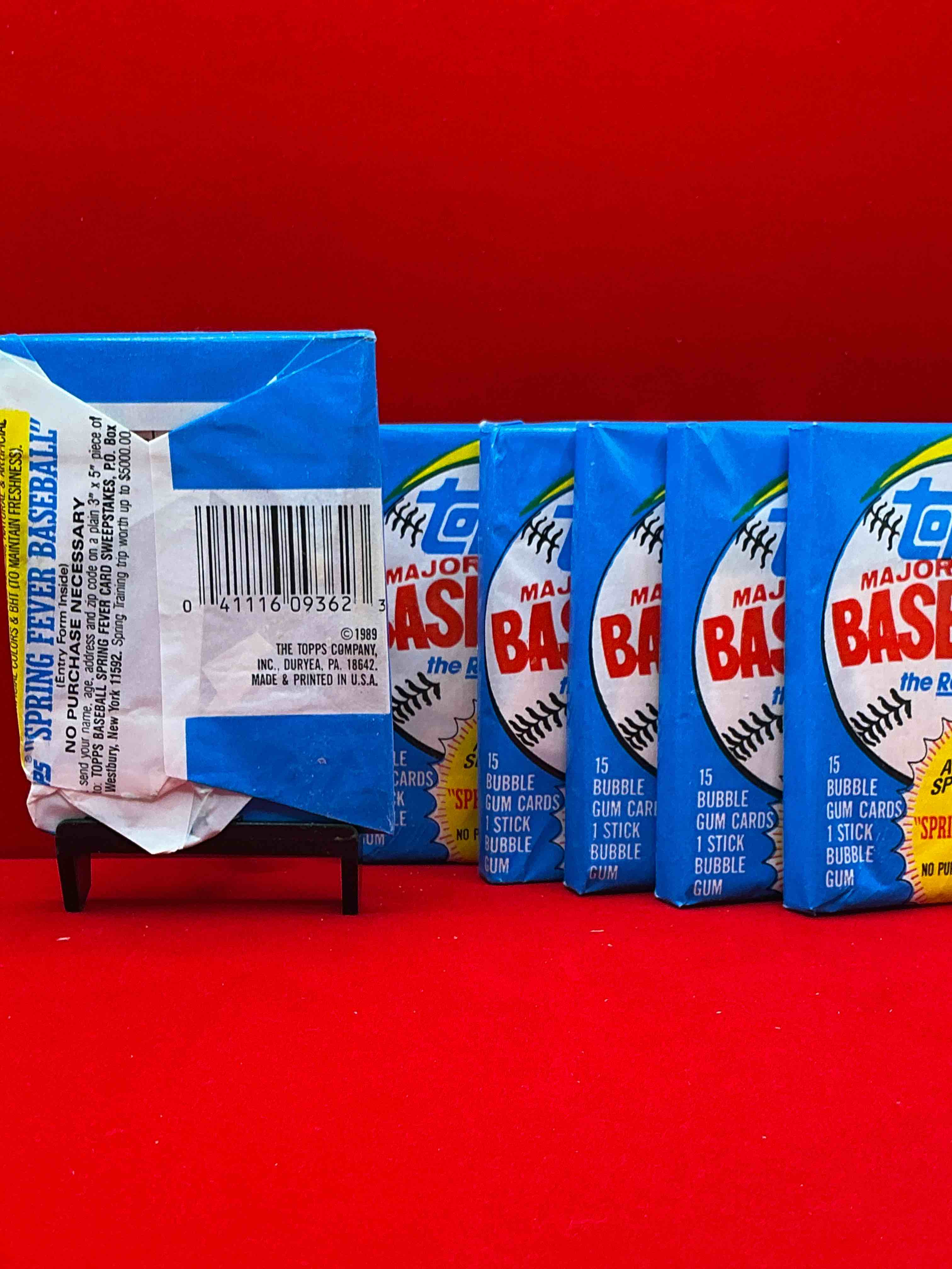 Condition photo showing New/Like New for john smoltz & randy johnson rookies!? 1989 topps baseball unopened sports card wax packs! direct from original retail case! search for valuable ken griffey jr. & randy johnson rookie cards as well as valuable bo jackson
