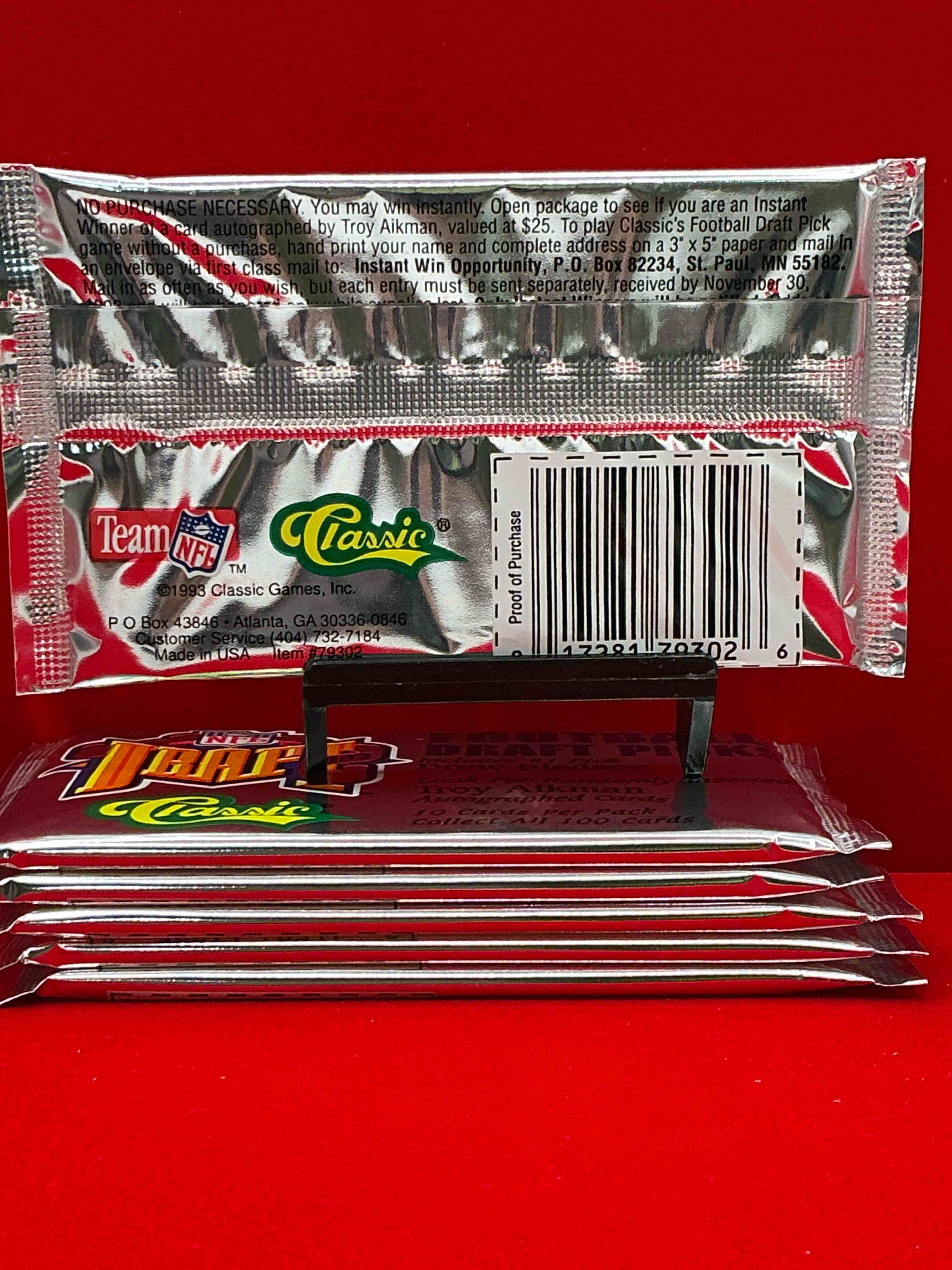 Condition photo showing New/Like New for football draft picks! drew bledsoe rookie!? classic ‘93 draft picks! look for random troy aikman autographs, inserted at random in these packs! 10 cards per pack! 