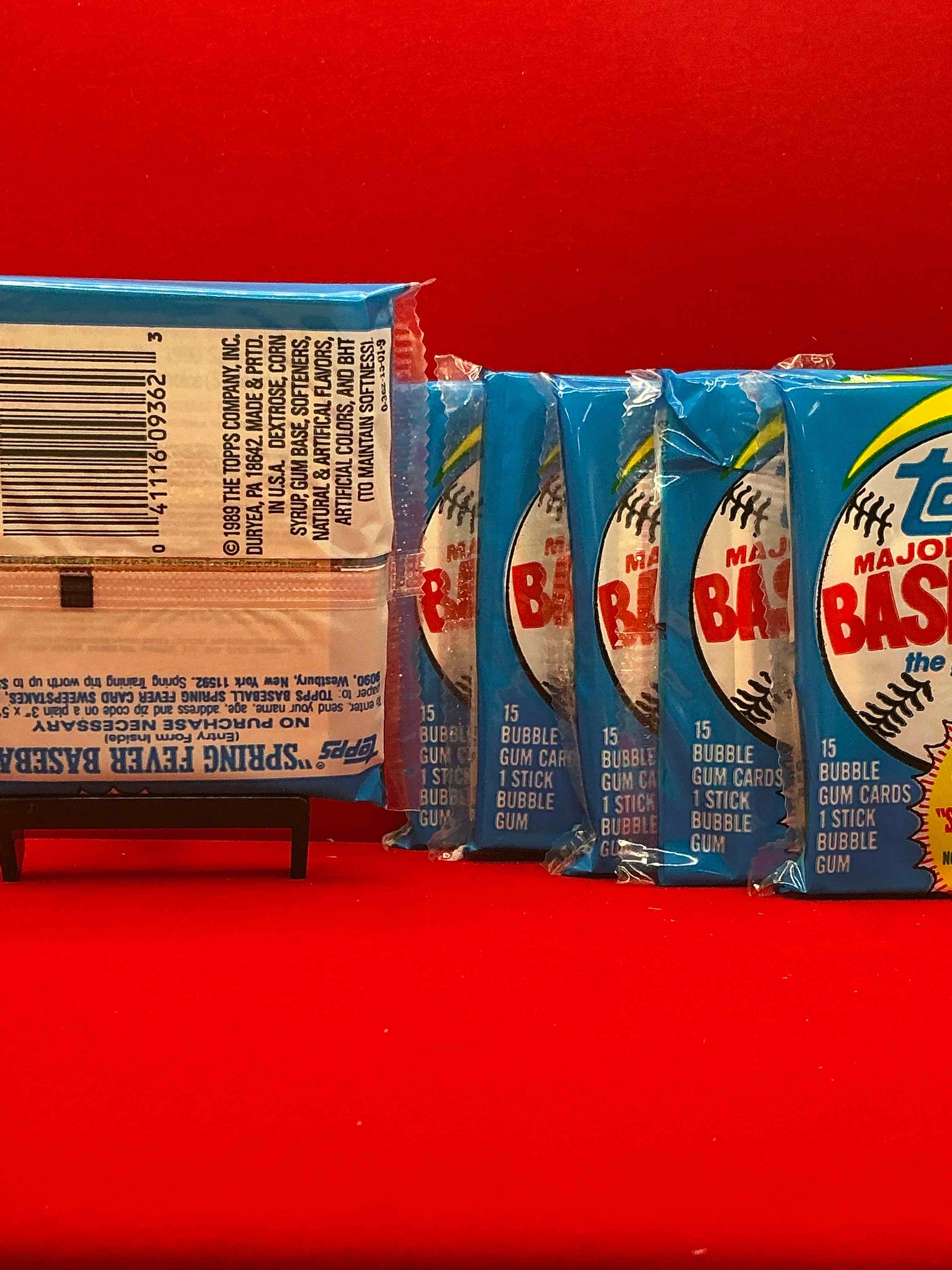Condition photo showing New/Like New for alternate packaging! john smoltz & randy johnson rookies!? 1989 topps baseball unopened sports card wax packs! direct from original retail case! search for valuable ken griffey jr. & randy johnson rookie cards as well as valuable bo jackson
