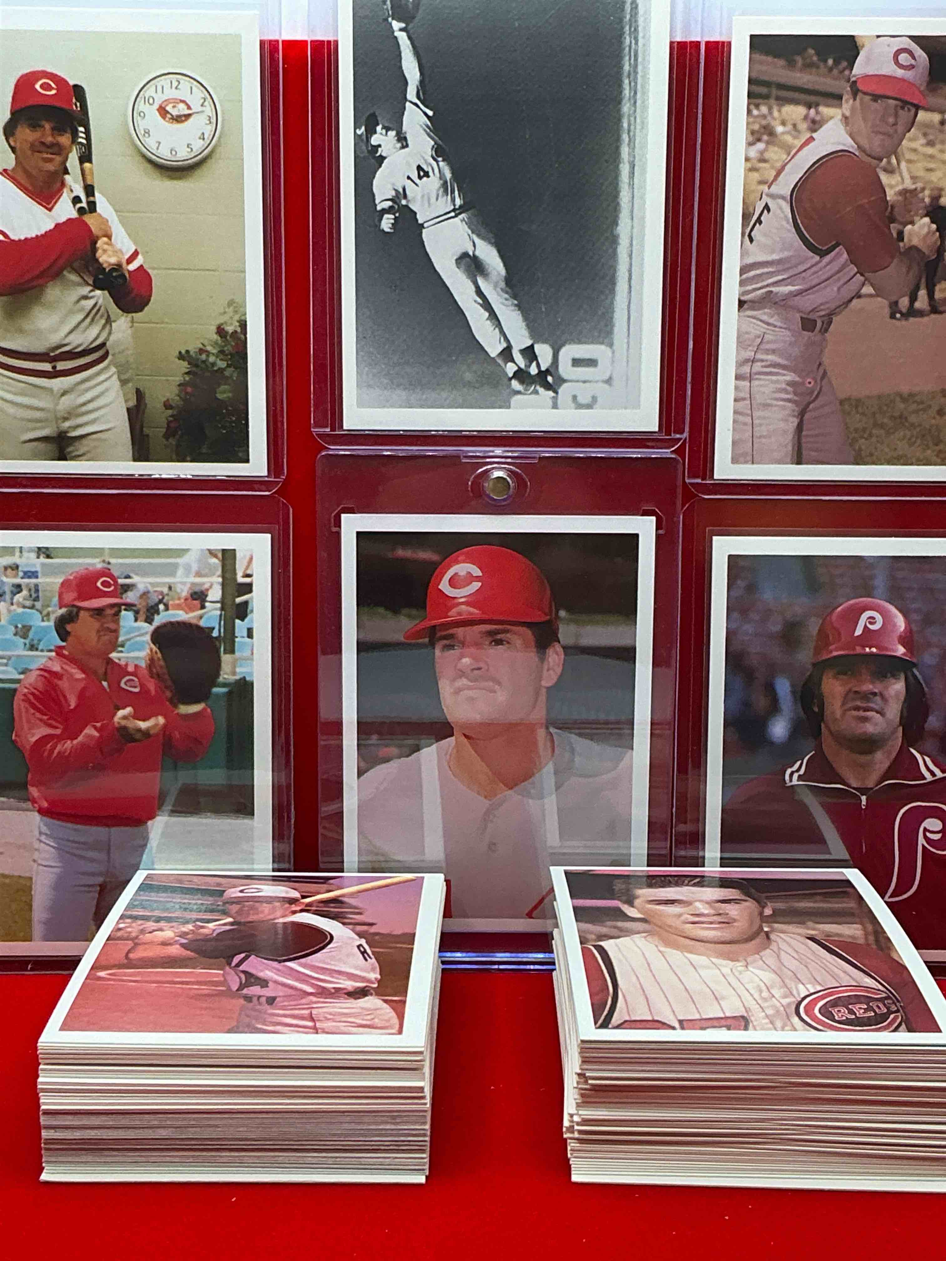 Condition photo showing New/Like New for rare pete rose 1985 wow!  ultra rare, authentic, official mlb pete rose baseball cards,  complete 120 card set with original box!  bid is per card.  your chance to own very rare, original pete rose memorabilia from 1985!