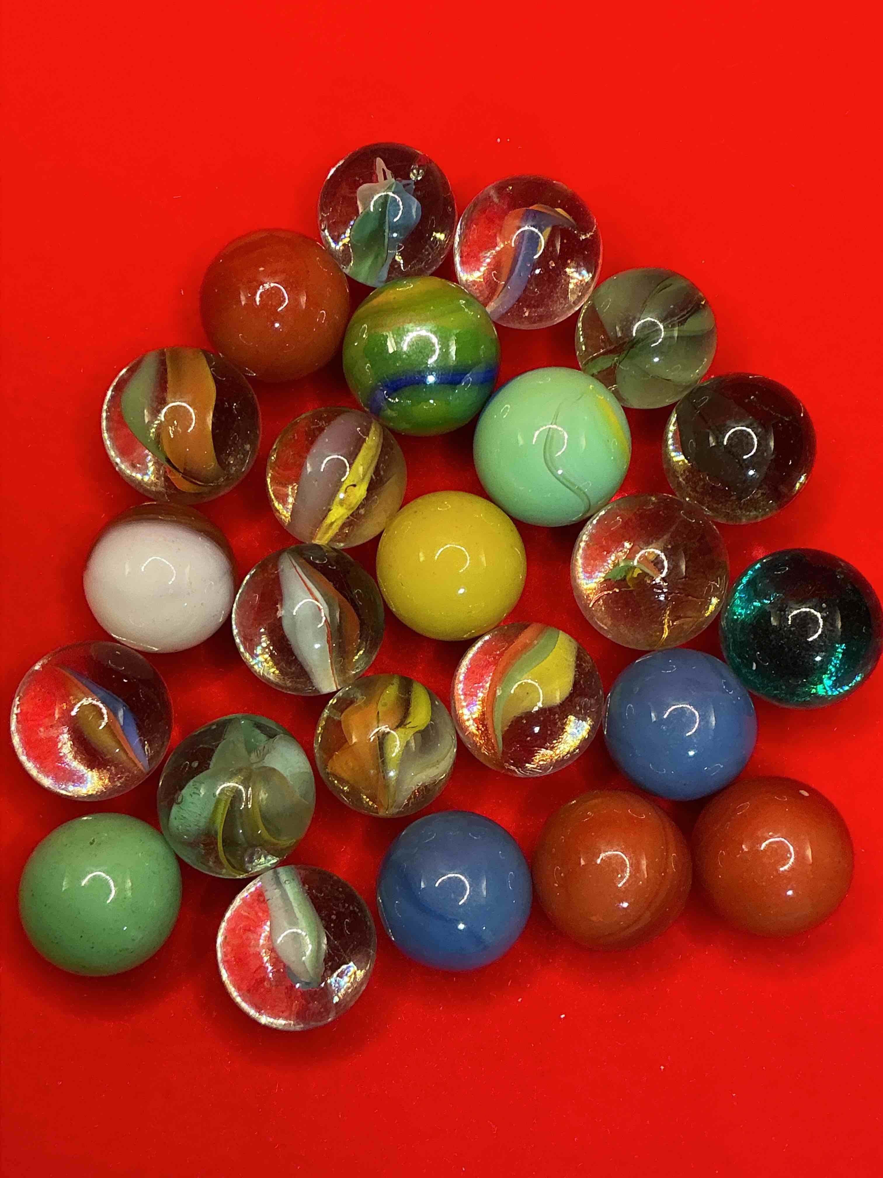 Condition photo showing Good Condition for antique glass marbles! genuine stunning marbles lot, some marbles made between the years 1925-1965 & some may be made with uranium! some may are great depression era & even earlier! gorgeous, authentic pieces of history!  