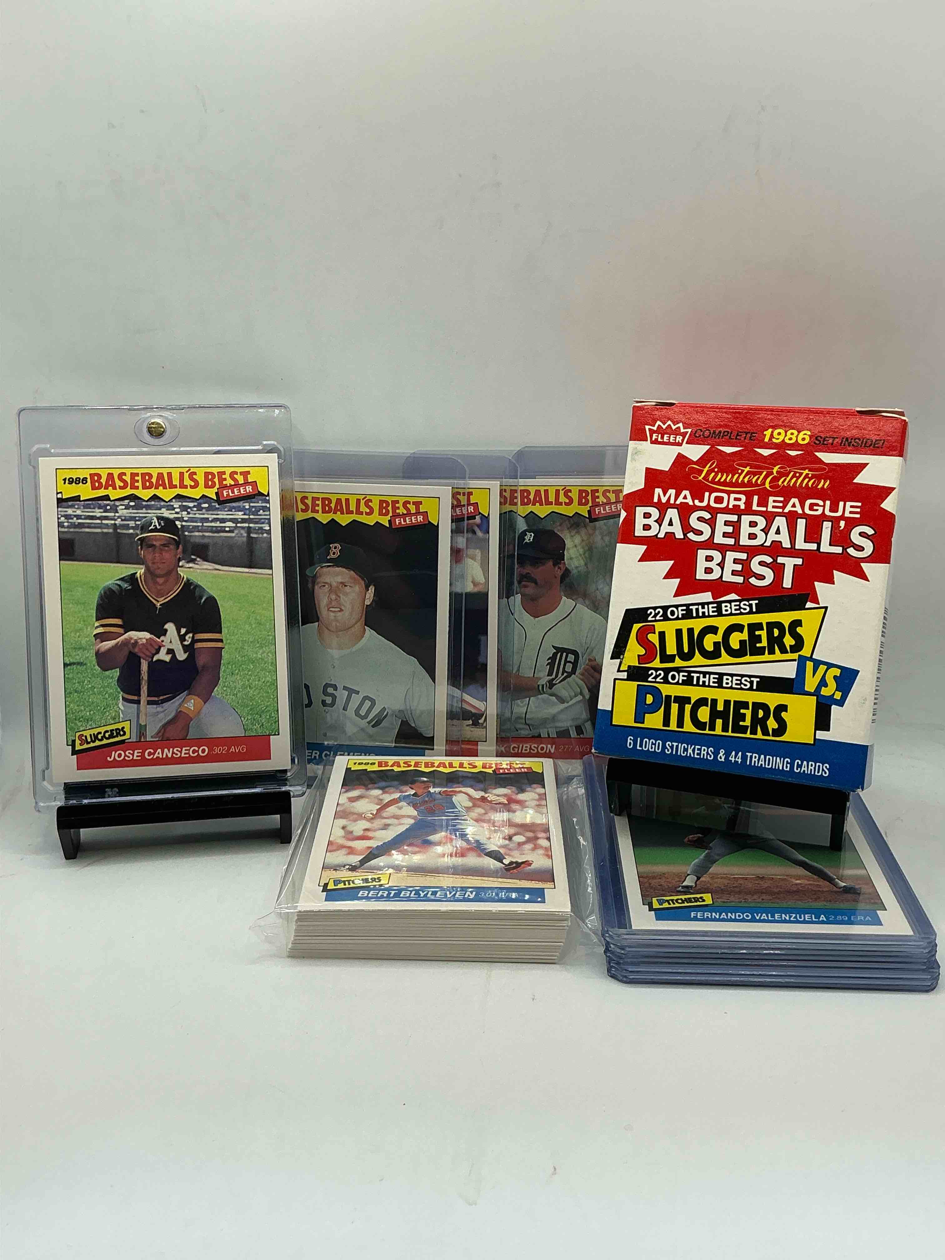 limited edition fleer major league baseball sluggers vs pitchers set! complete 1986 set inside! wow! unopened! fleer complete wade boggs, george brett, tony gwynn, jose canseco & more!