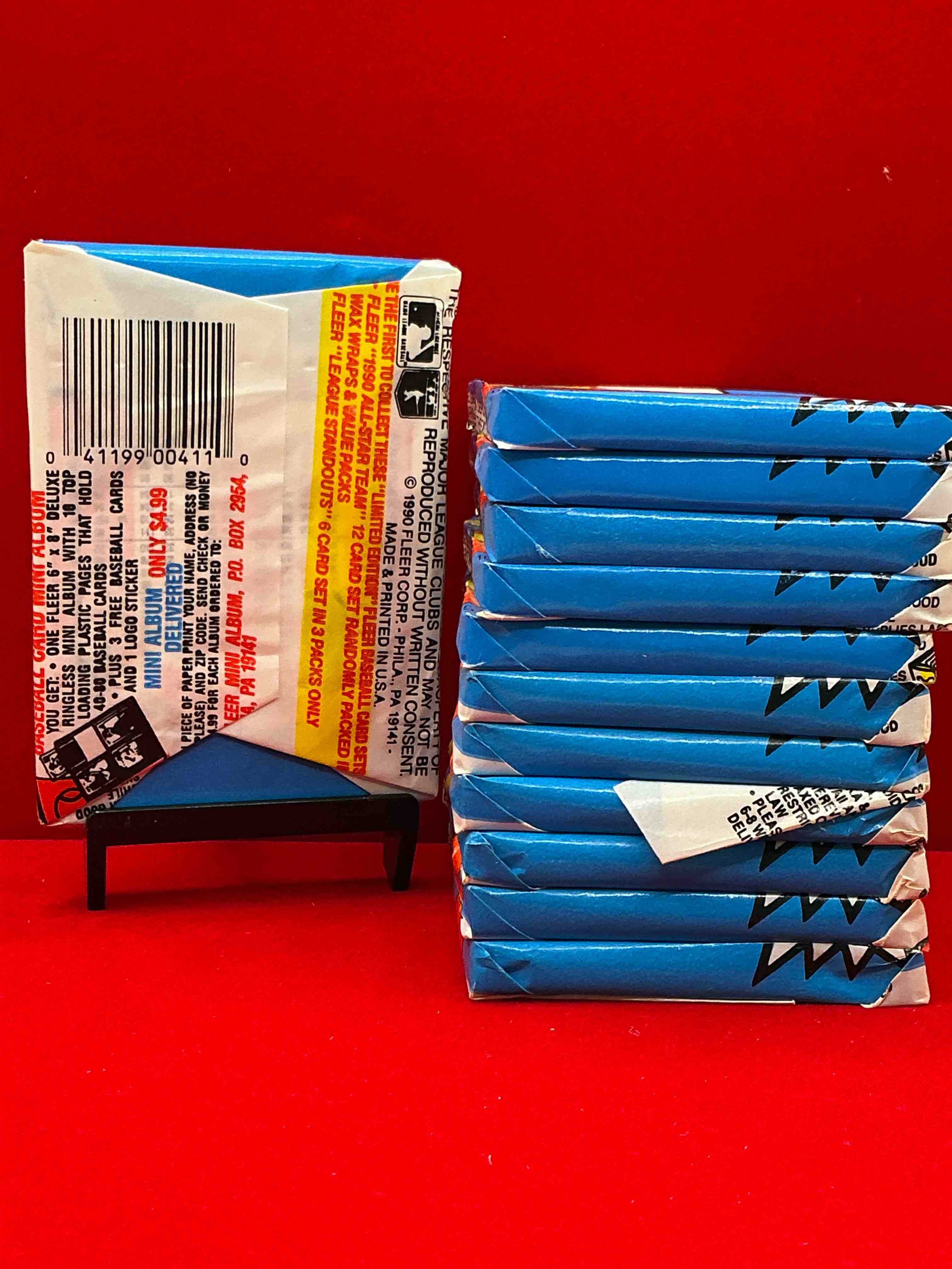 Condition photo showing New/Like New for vintage baseball! awesome 1990 fleer baseball unopened sports card wax packs!direct from original box! search for valuable collectible ken griffey jr cards!