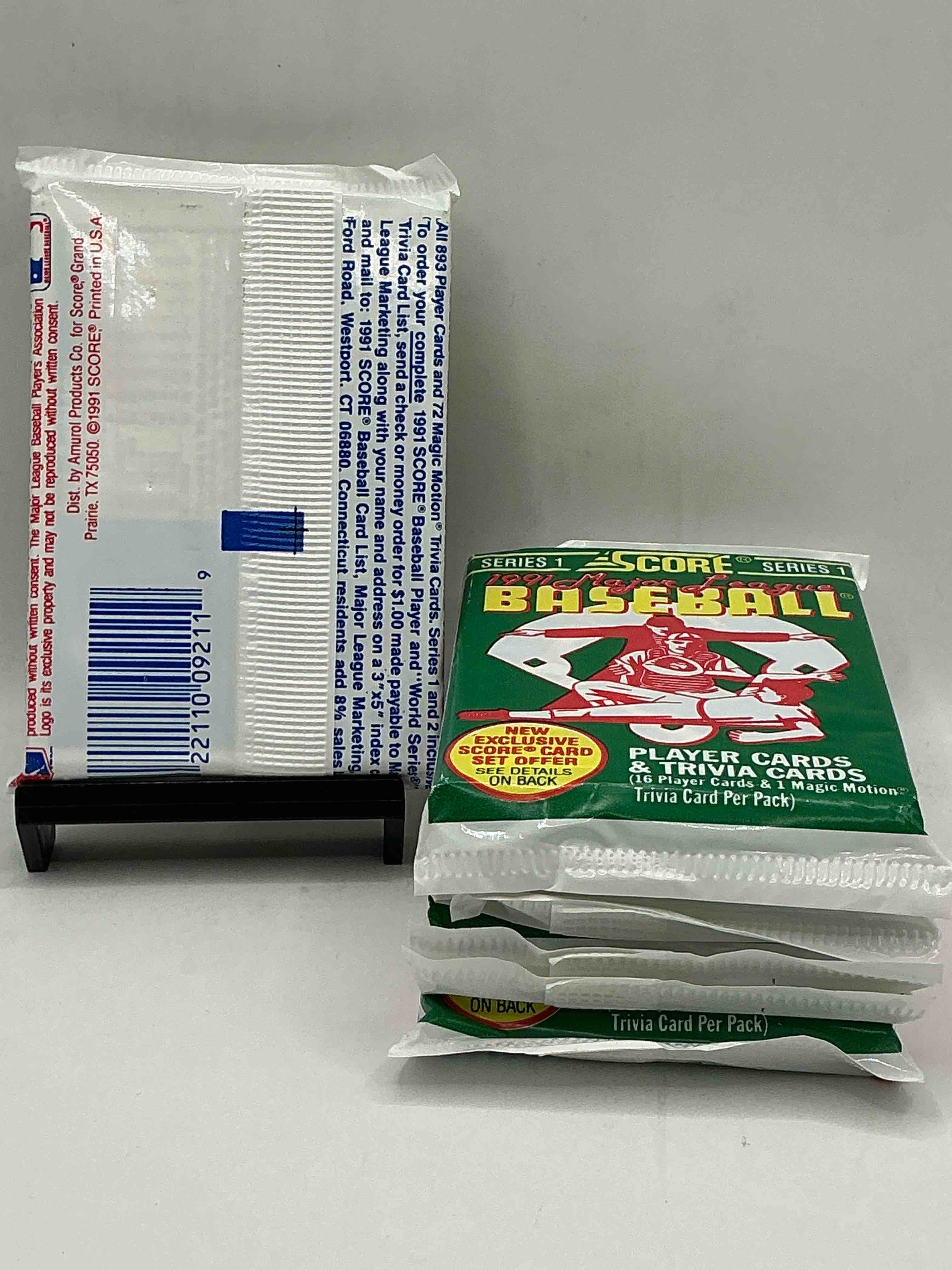 Condition photo showing New/Like New for signed mickey mantle? 1991 score baseball unopened packs! 1 insane magic motion card included- see who you get! insanely cool & valuable packs with stars & rookies!