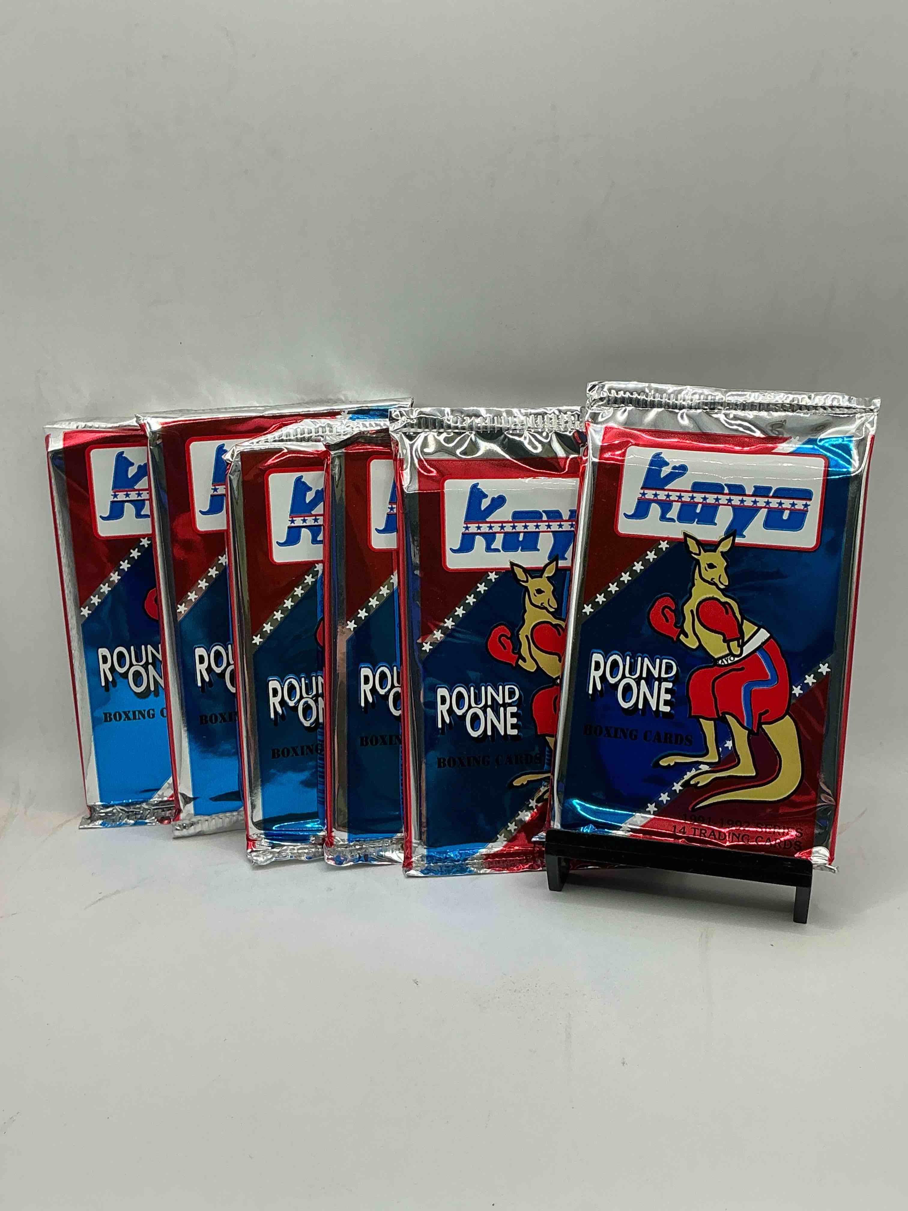 1991-92 kayo round one boxing cards! 14 cards per pack! look for roy jones jr, lennox lewis, james toney & more! beautiful packs!