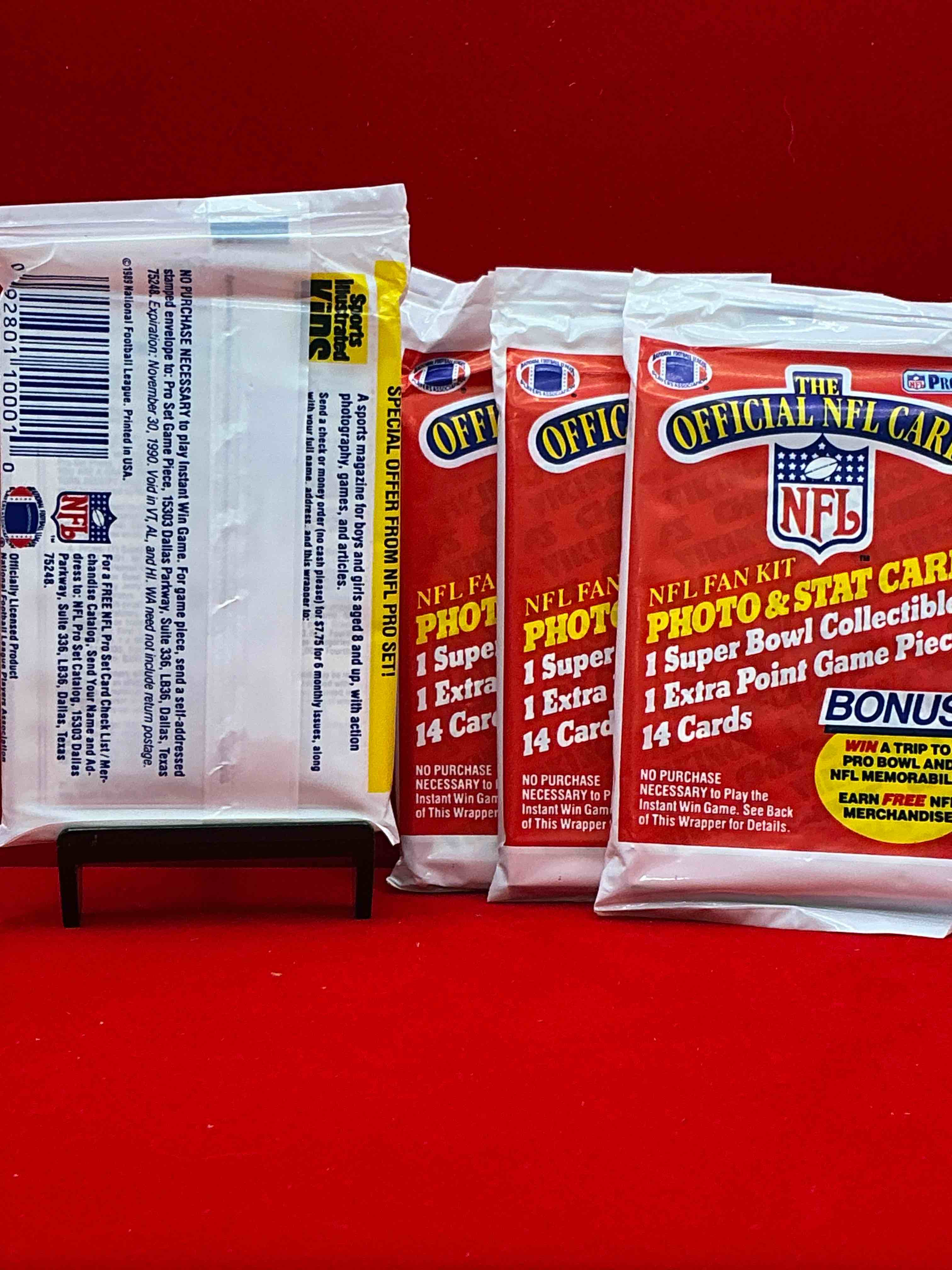 Condition photo showing New/Like New for loaded! 1989 pro set football sealed card pack, direct from original retail case!highly sought after by collectors as this year is loaded with high profile rookies!search for rookie cards from barry sanders, deion sanders, troy aikman, michael irvin & much more! getting hard to find!