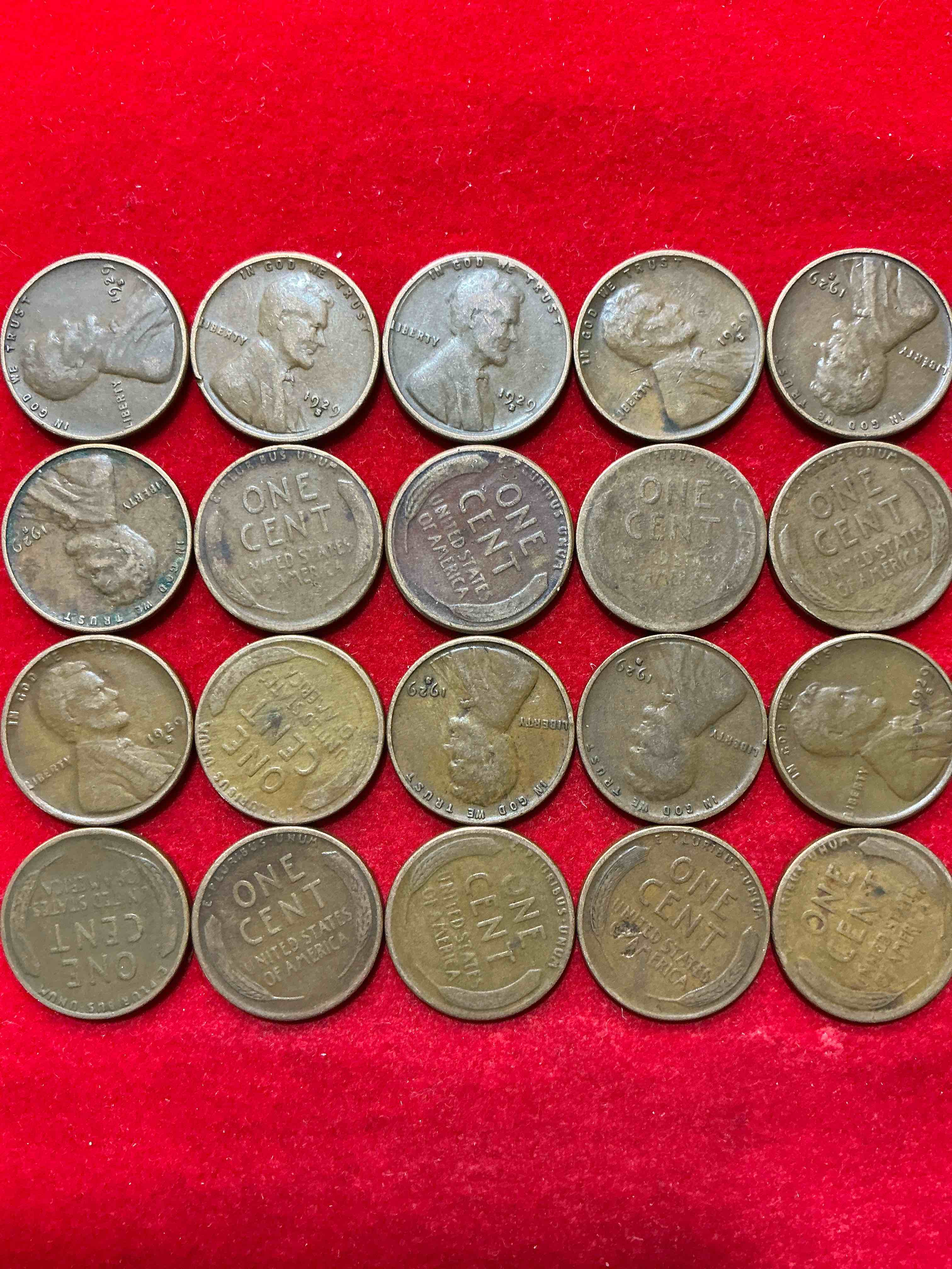Condition photo showing New/Like New for 1929, a year of infamy! 1929 is the year the roaring 1920’s came to an end with the devastating stock market crash of october 1929 that led to the great depression. own pieces of this era with these genuine 1929 wheat pennies in nice condition!