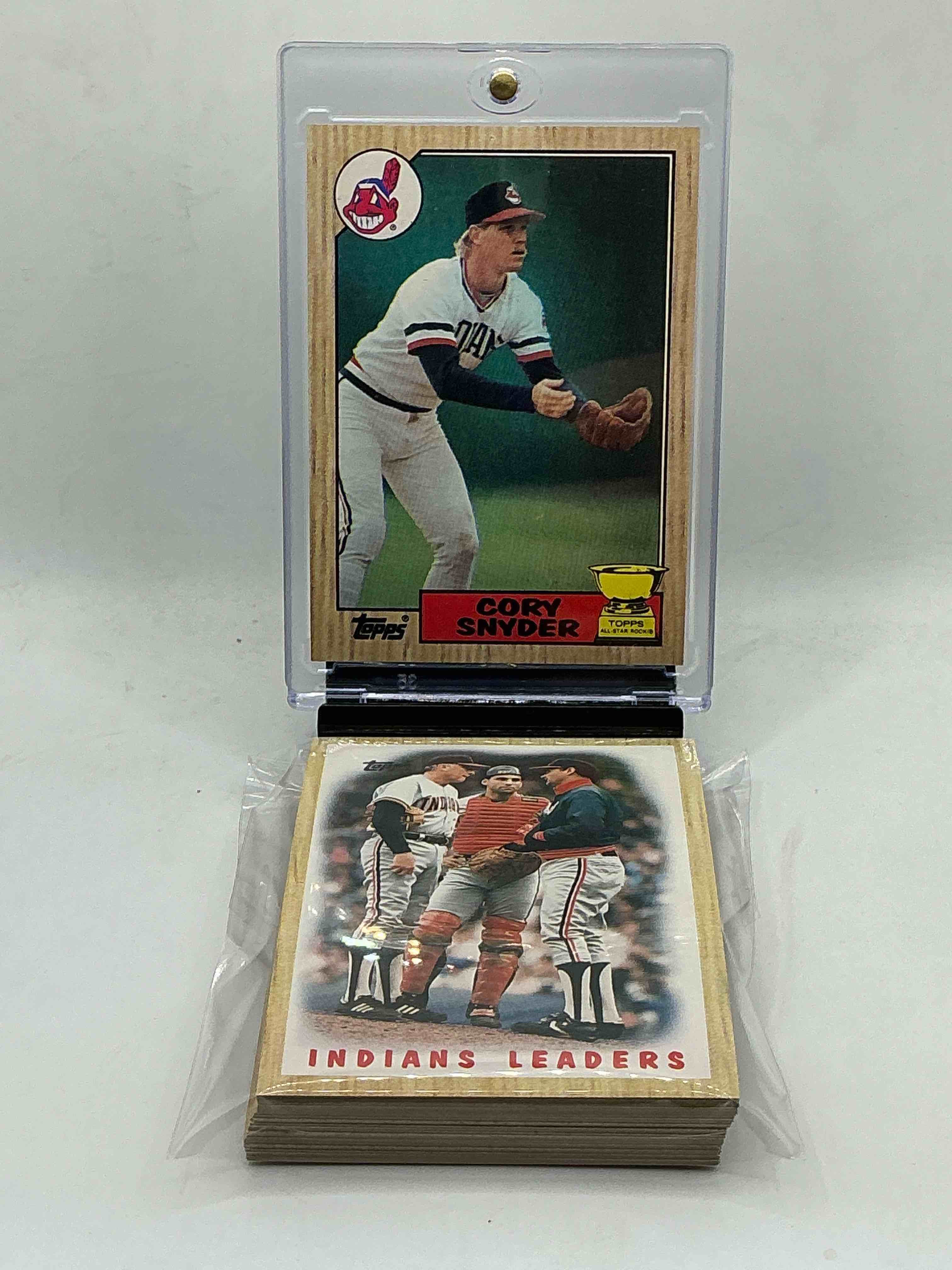 1987 topps baseball… indians set! cory snyder, brett butler, don schulze, tom waddell, mel hall & more! insane 28 card indians lot!