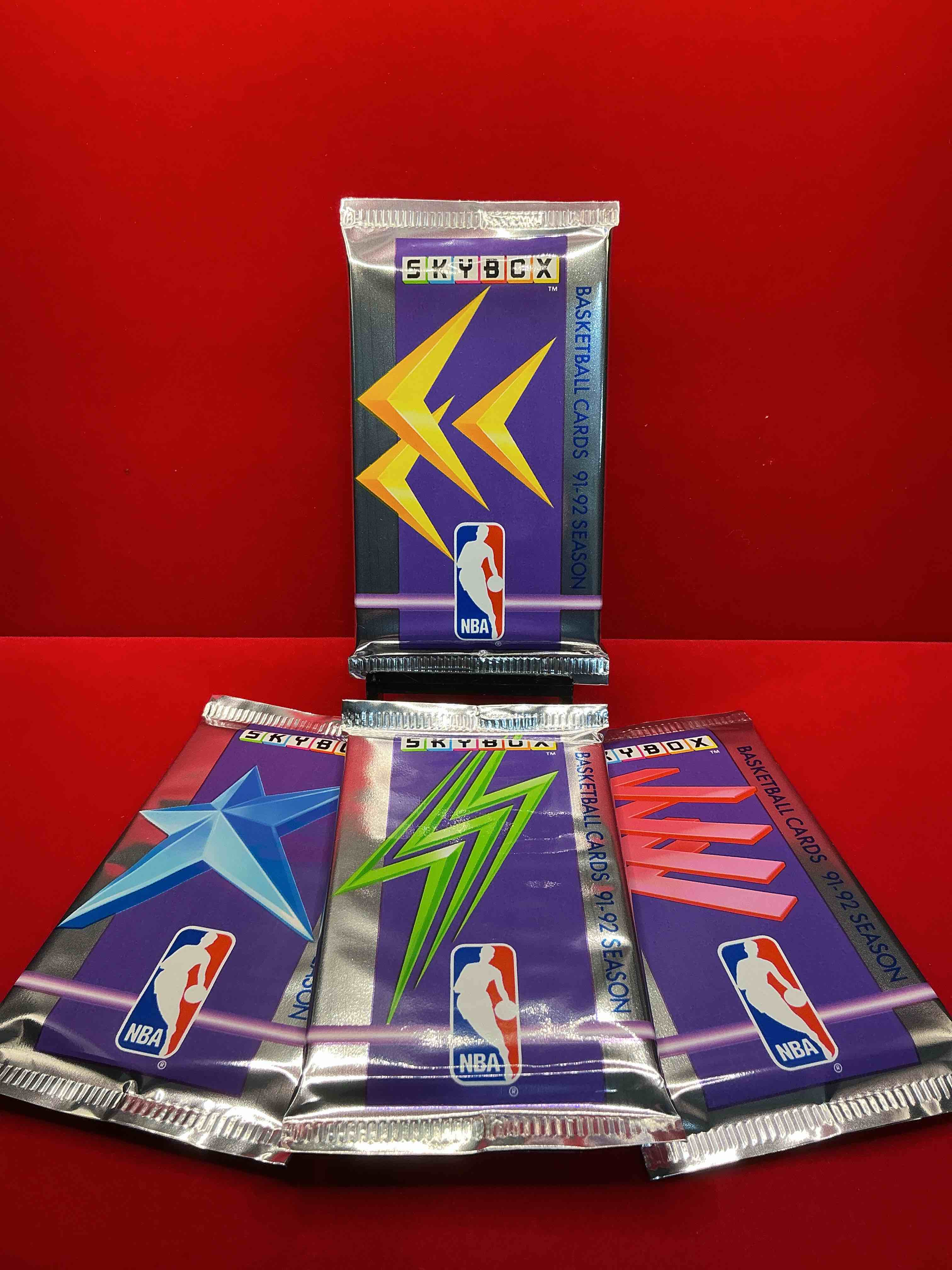 basketball wow! rare 1991/92 nba skybox sealed sports collectible card pack, direct from original sealed retail case! so many awesome cards to search for like team usa card (psa 10 value $500), #544 team usa 1 card (psa 10 value $300), michael jordan #39 (psa 10 value $150) & too many other great cards to list! hard to find, excellent like-new condition!