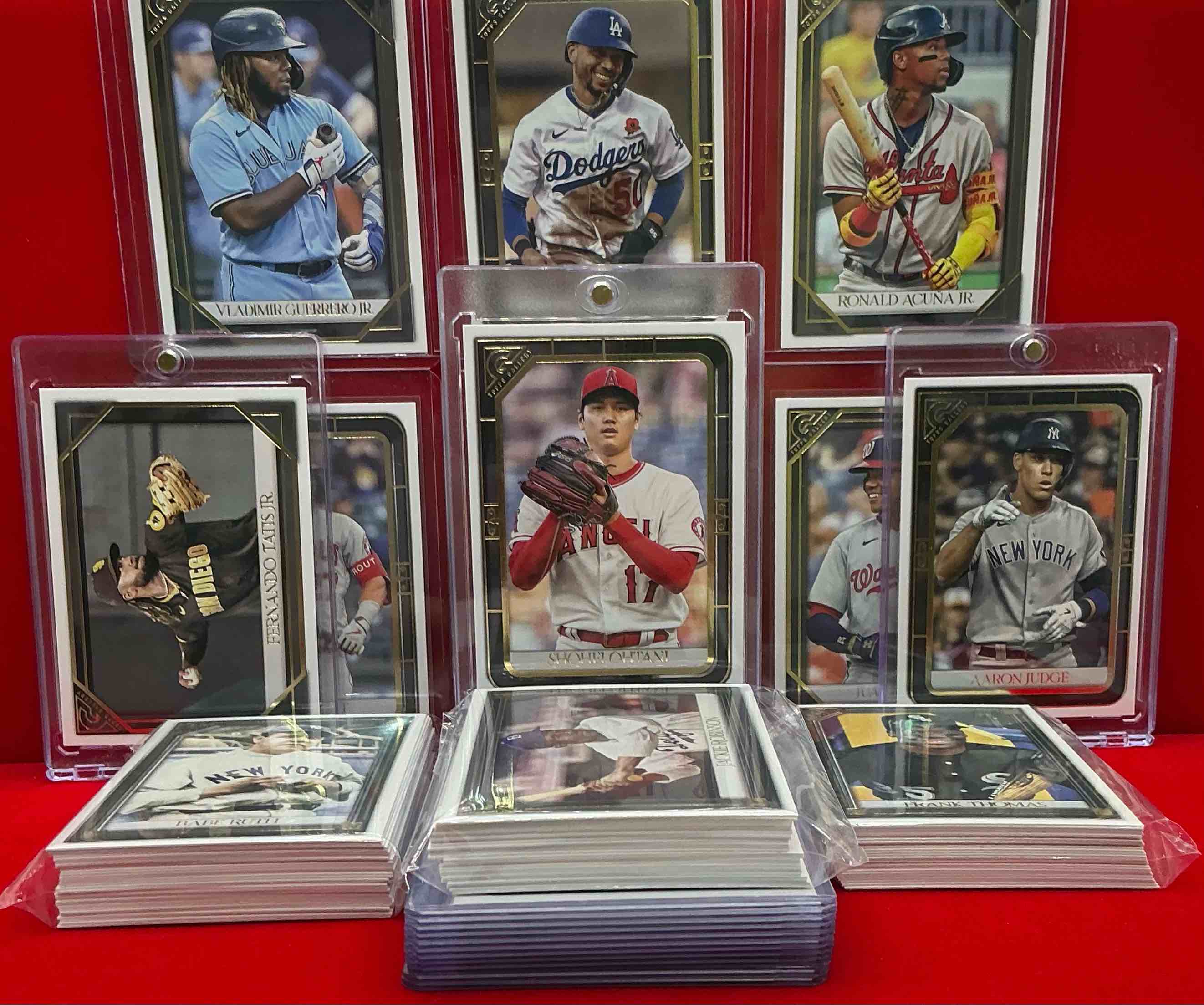 shohei ohtani! aaron judge, mookie betts, ronald acuna & more! 2021 topps gallery baseball cards! some of the biggest names in baseball… ever! along with rookies, commons, legends & more! jackie robinson & babe ruth remakes! trout, kershaw, thomas, tatis, guerrero & more! absolutely legendary lot!