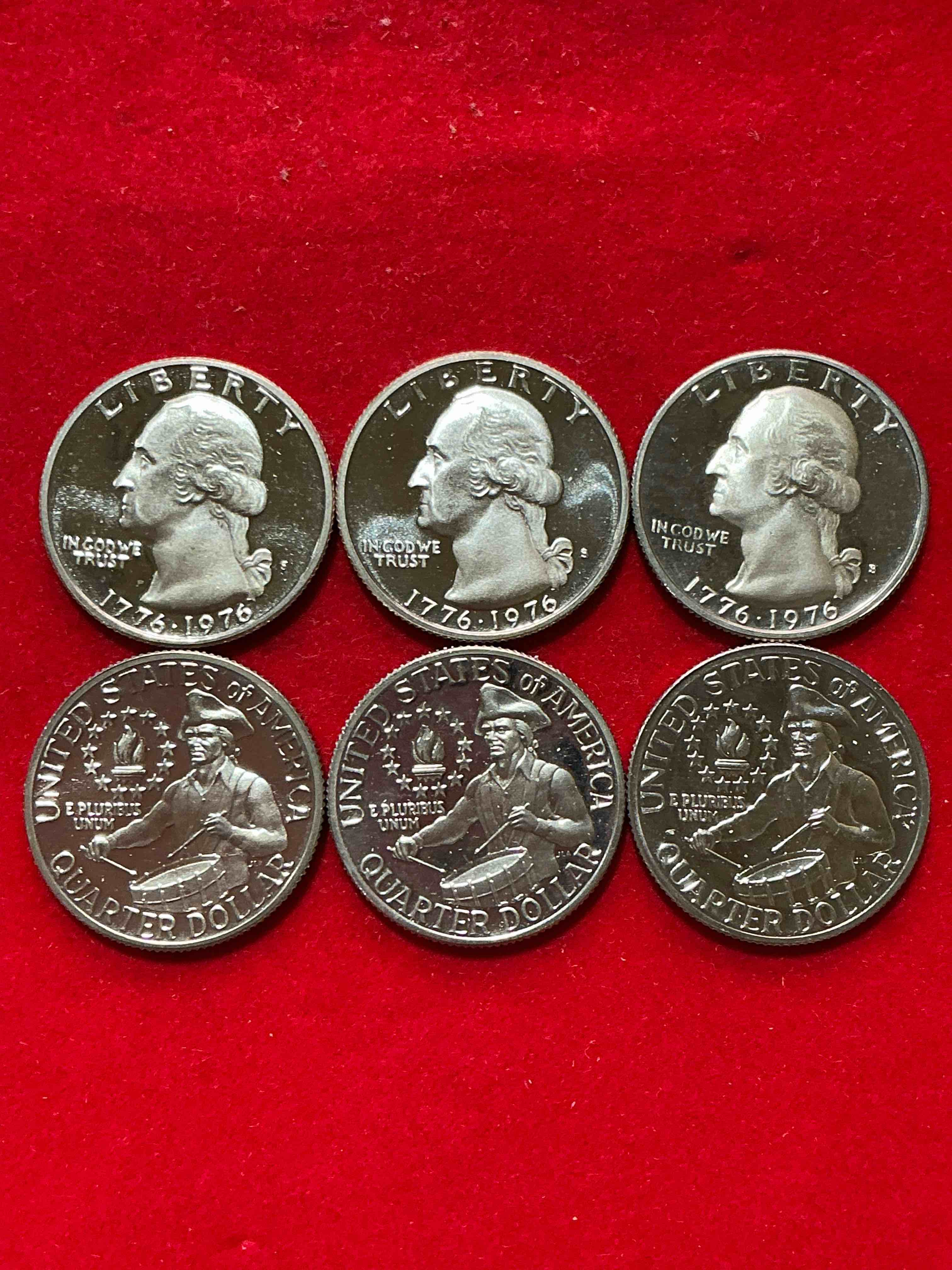 1976 mint condition proof quarters! rare! ultra cool bicentennial edition quarters, celebrating america’s 200th anniversary… 250 coming up! brilliant quarters!