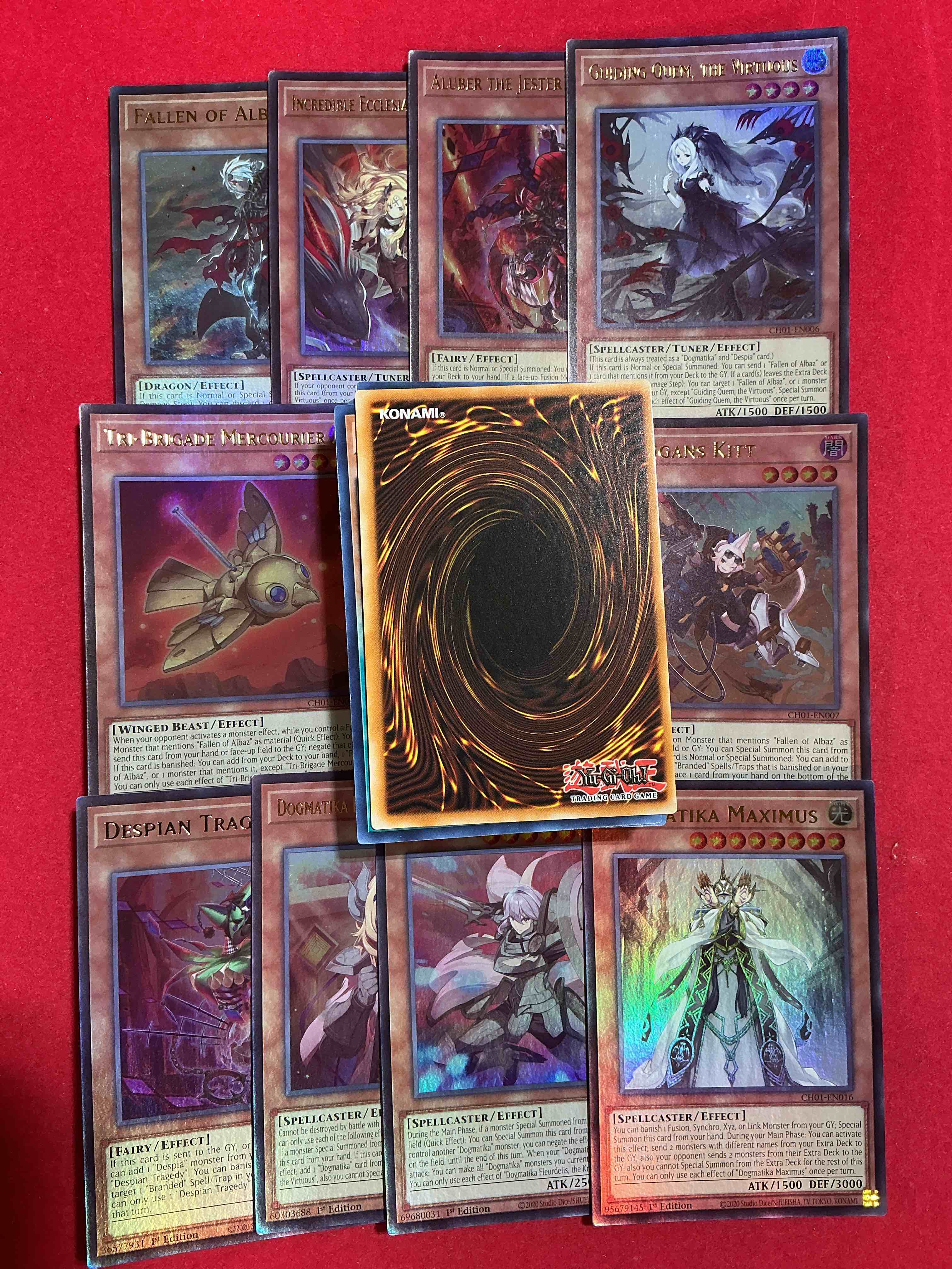 Condition photo showing New/Like New for yu-gi-oh!! this 50 card lot includes 10 holographic cards along with 40 others! an excellent way to start or build to your collection! join the yu-gi-oh craze!