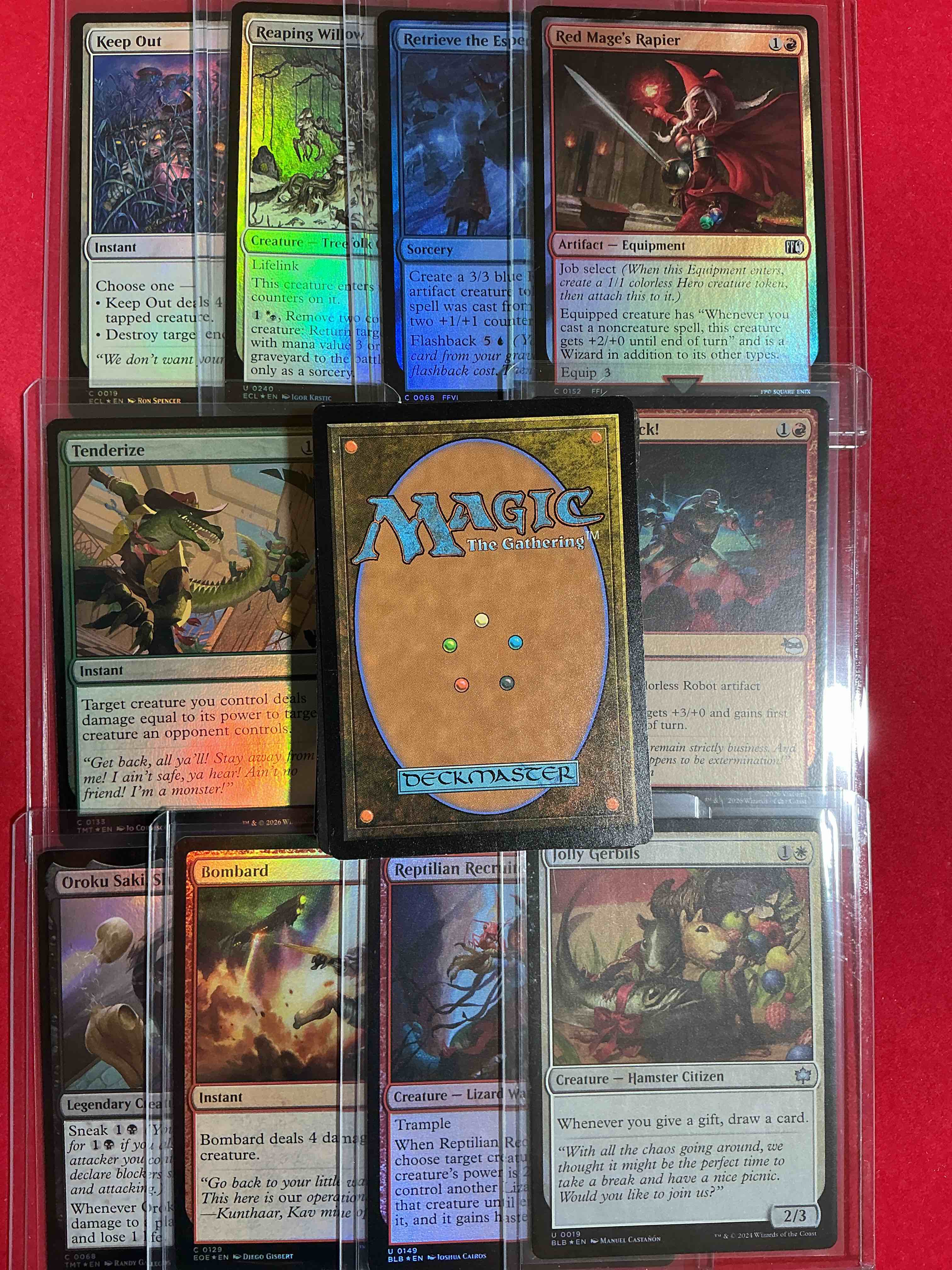 Condition photo showing New/Like New for magic the gathering 50 card lot! lot includes 10 rare or holo foil cards! all cards in excellent shape condition! a great way to join the mtg craze!