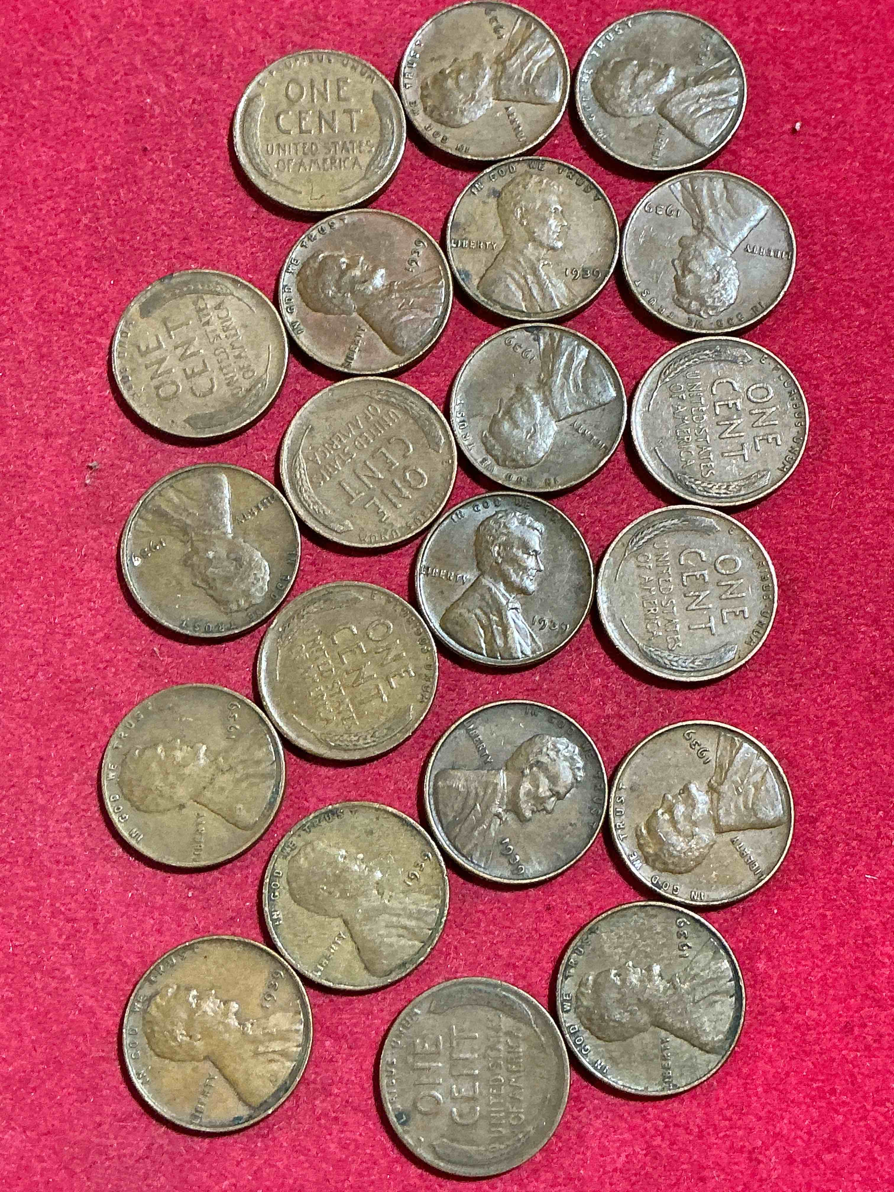 rare 1939 wheat pennies! world war 2 buffs take notice! wwii started in 1939 when hitler invaded poland. up for auction are rare 1939 san francisco mint pennies, in great condition!