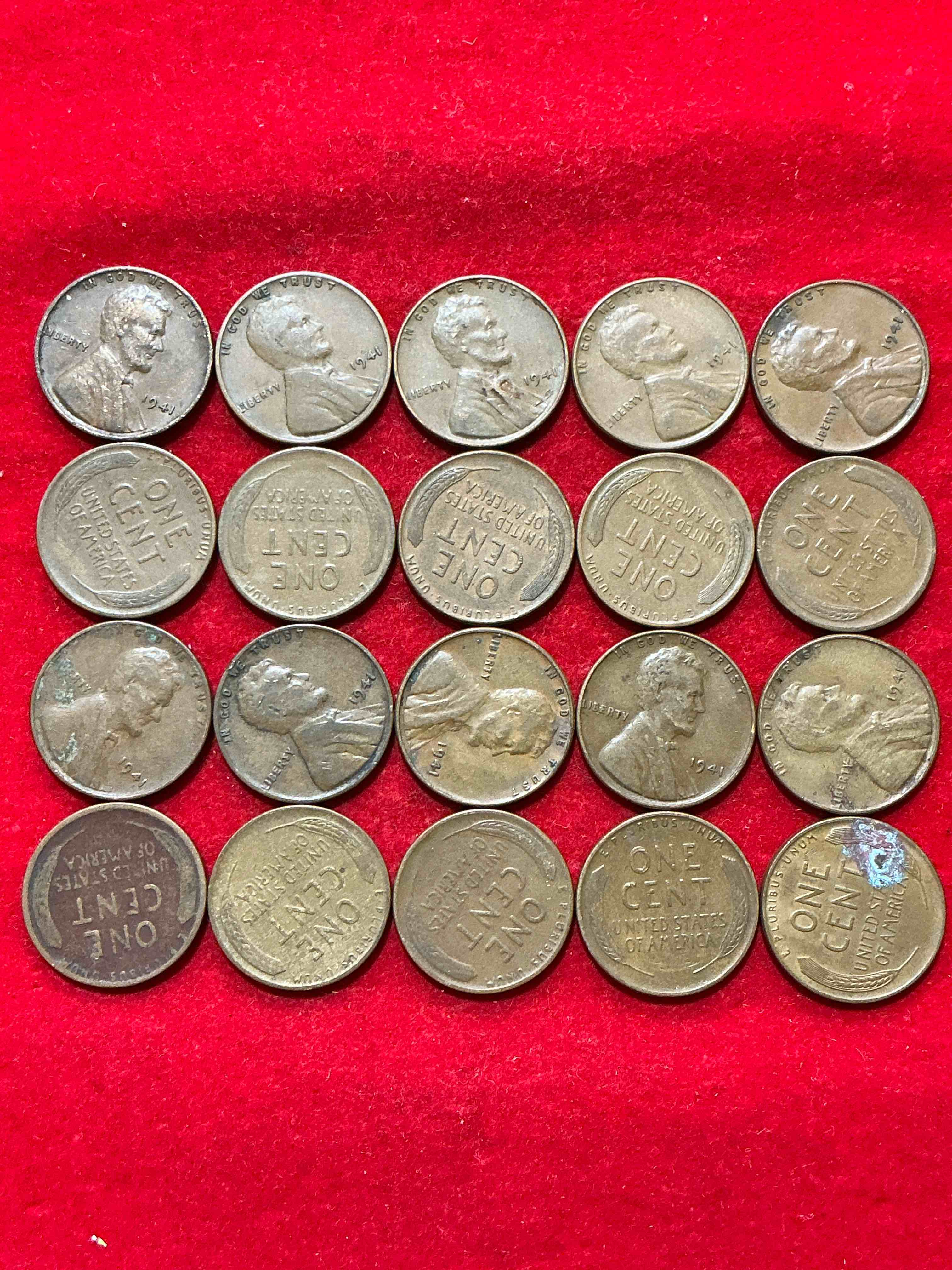 1941 pearl harbor ww2 era pennies! dec 7, 1941, a day that will live in infamy when the japanese bombed pearl harbor bringing america into world war 2! up for auction are 1941 pennies in great condition, awesome pieces of wwii history!