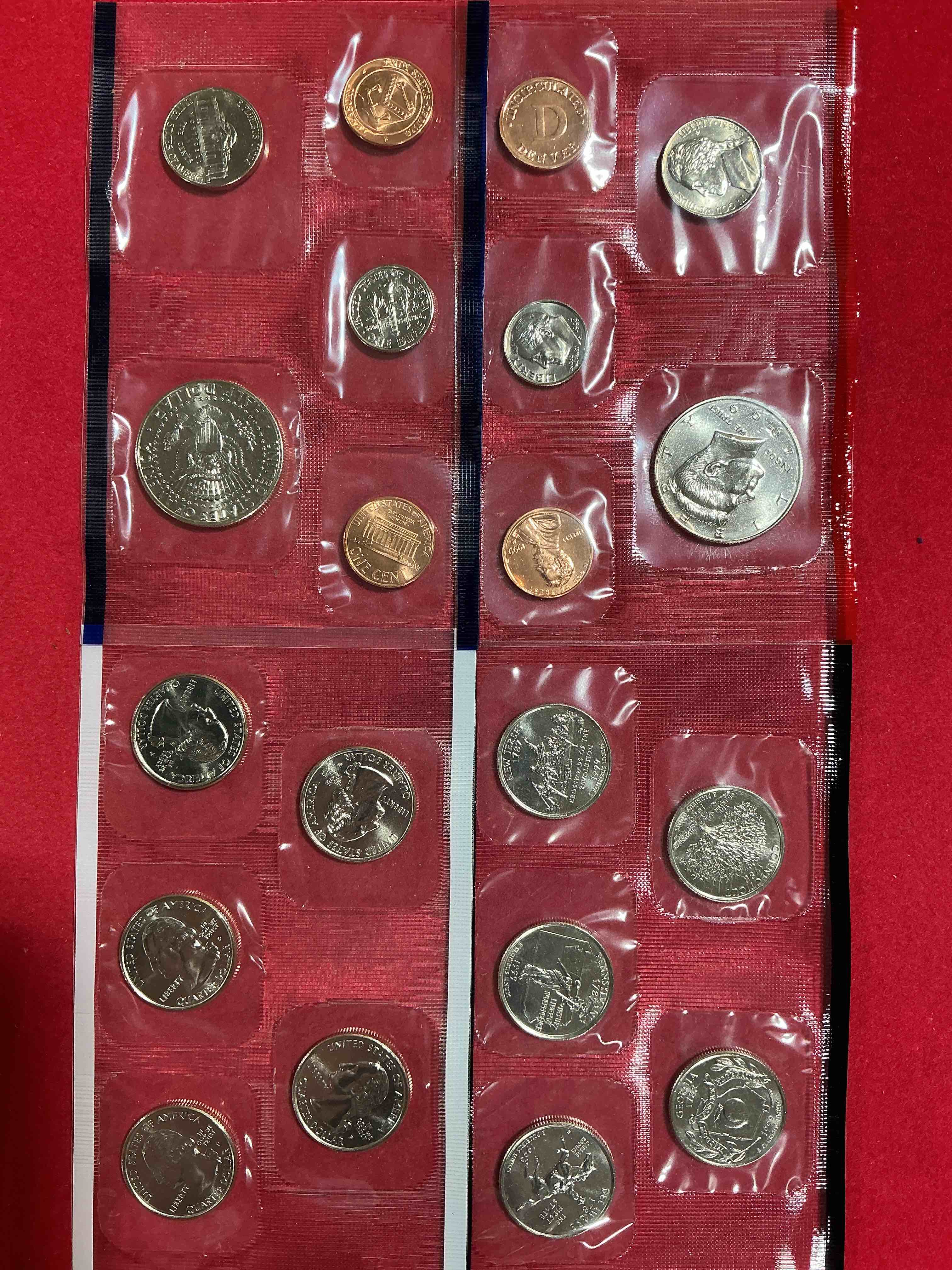 Condition photo showing New/Like New for 1999 uncirculated mint set coins! 20 coin mint set from philadelphia & denver! 20 coin uncirculated lot, with quarters, nickels, half dollars, dimes, pennies & more! uncirculated coin craziness!