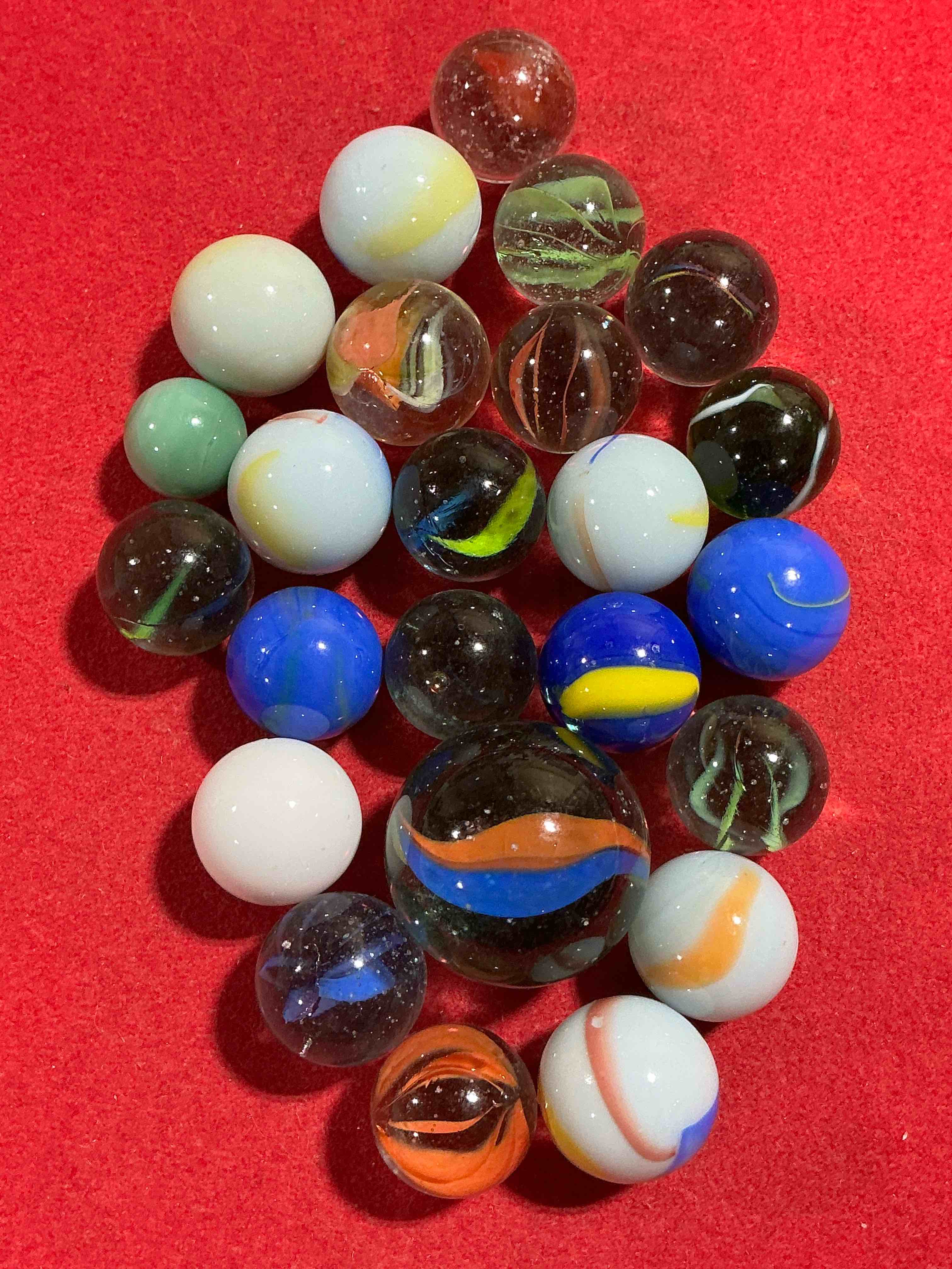 antique glass marbles! genuine stunning marbles lot, some marbles made between the years 1925-1965 & some may be made with uranium! some may are great depression era & even earlier! gorgeous, authentic pieces of history!