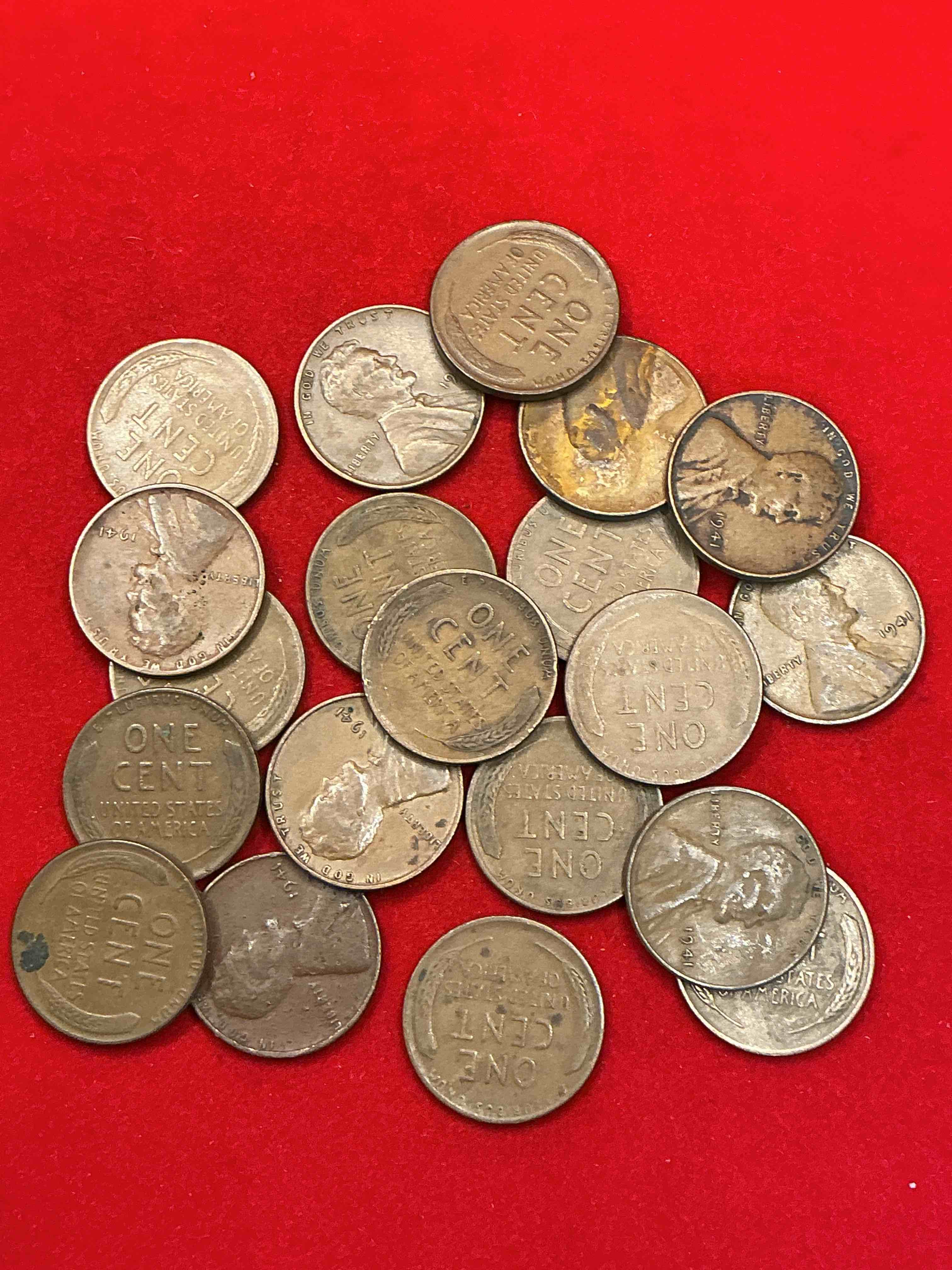 1941 pearl harbor ww2 era pennies! dec 7, 1941, a day that will live in infamy when the japanese bombed pearl harbor bringing america into world war 2! up for auction are 1941 pennies in great condition, awesome pieces of wwii history!