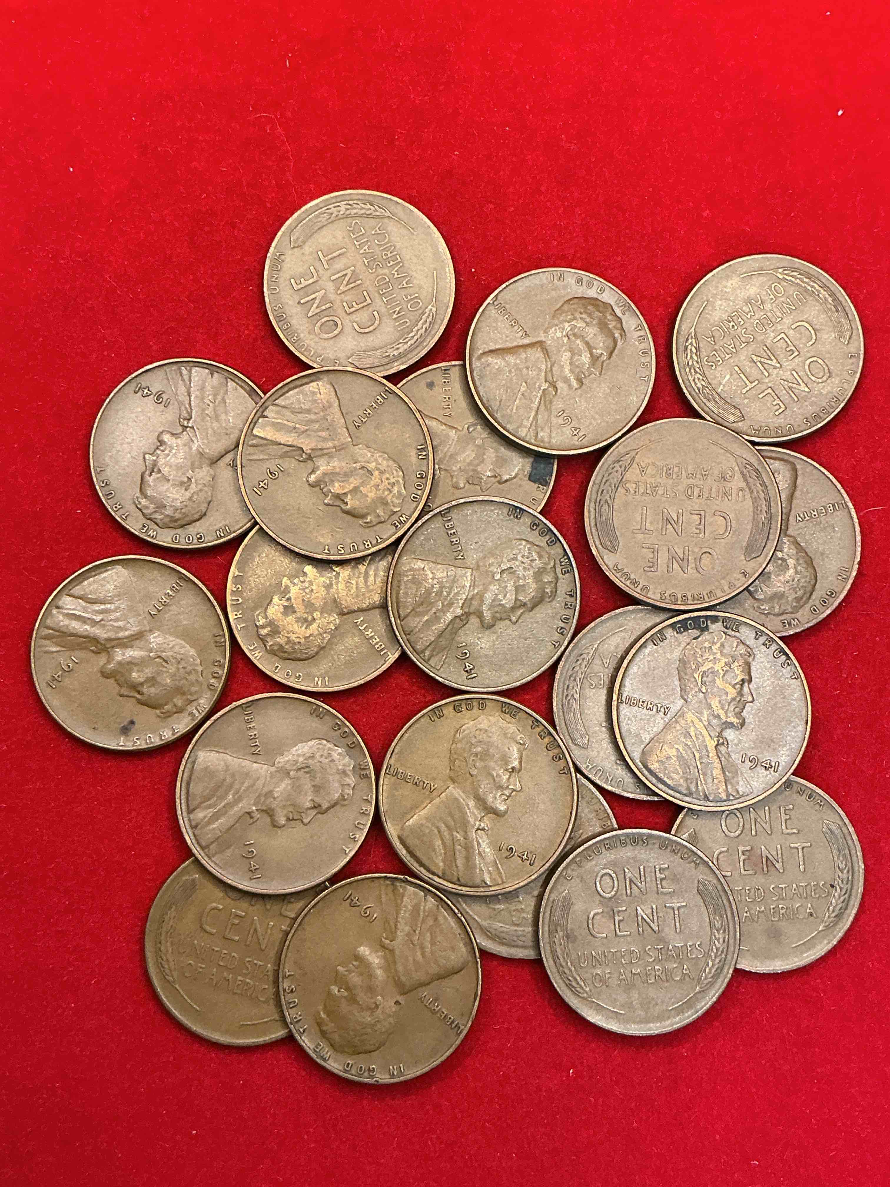 1941 pearl harbor ww2 era pennies! dec 7, 1941, a day that will live in infamy when the japanese bombed pearl harbor bringing america into world war 2! up for auction are 1941 pennies in great condition, awesome pieces of wwii history!