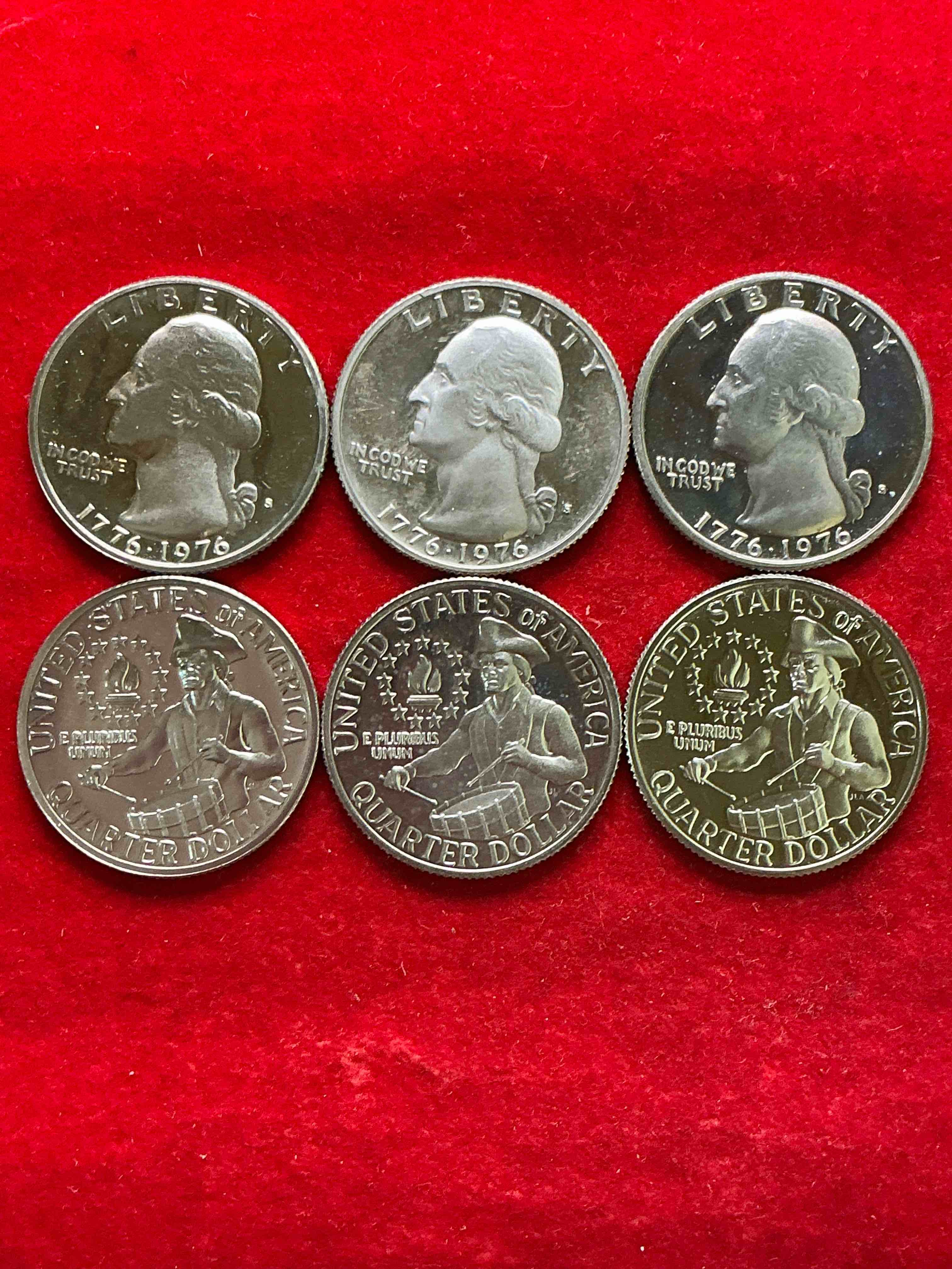 1976 mint condition proof quarters! rare! ultra cool bicentennial edition quarters, celebrating america’s 200th anniversary… 250 coming up! brilliant quarters!