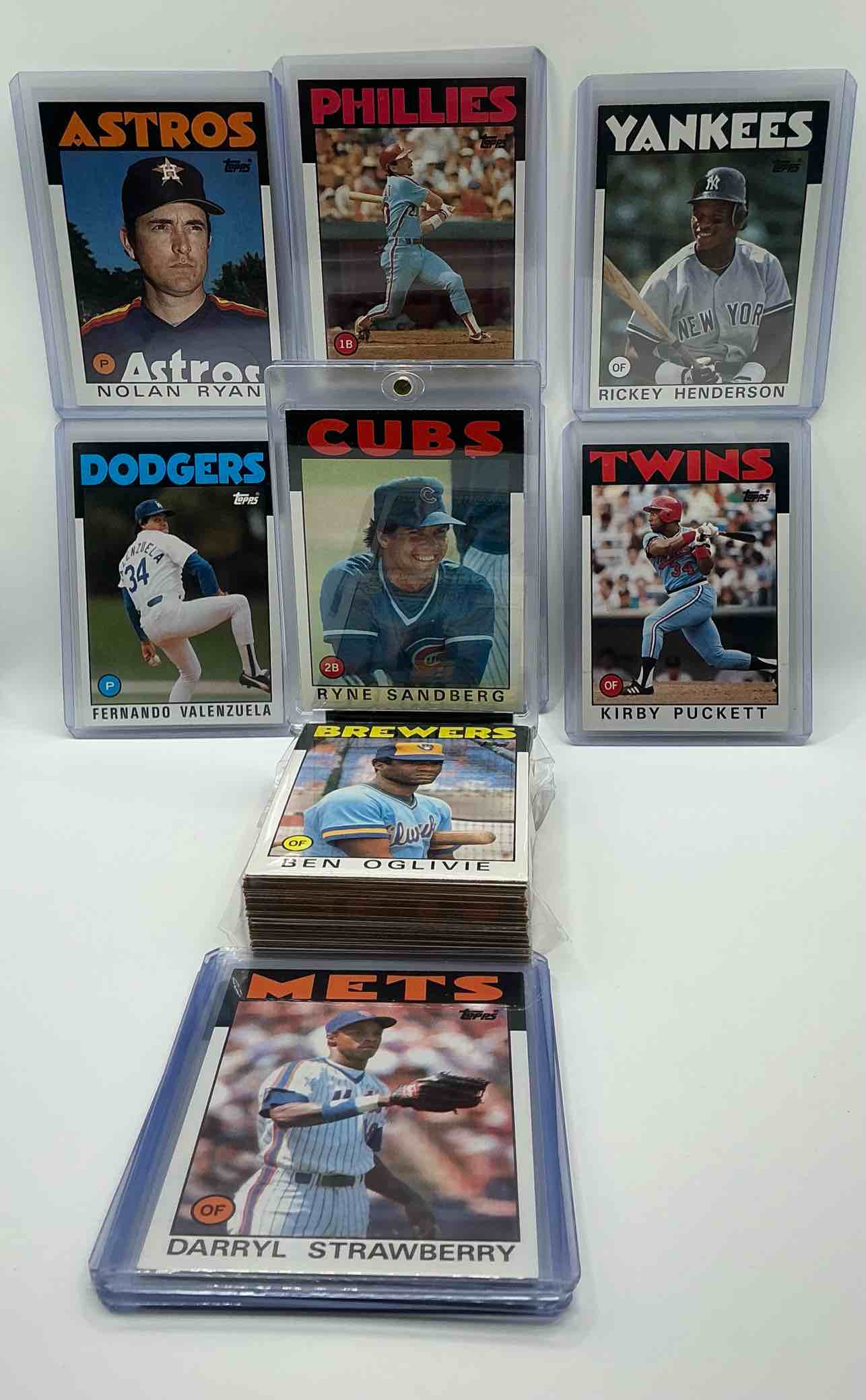 1986 topps baseball 50 card craziness! the biggest names in baseball from the decade! pete rose, nolan ryan, roger clemens, don mattingly, darryl strawberry, tim raines, wade boggs, ryne sandberg, cal ripken, rickey henderson & more!these cards are getting more & more rare by the day, don't miss this opportunity to have these rare 1986 baseball cards filled with baseball legends!