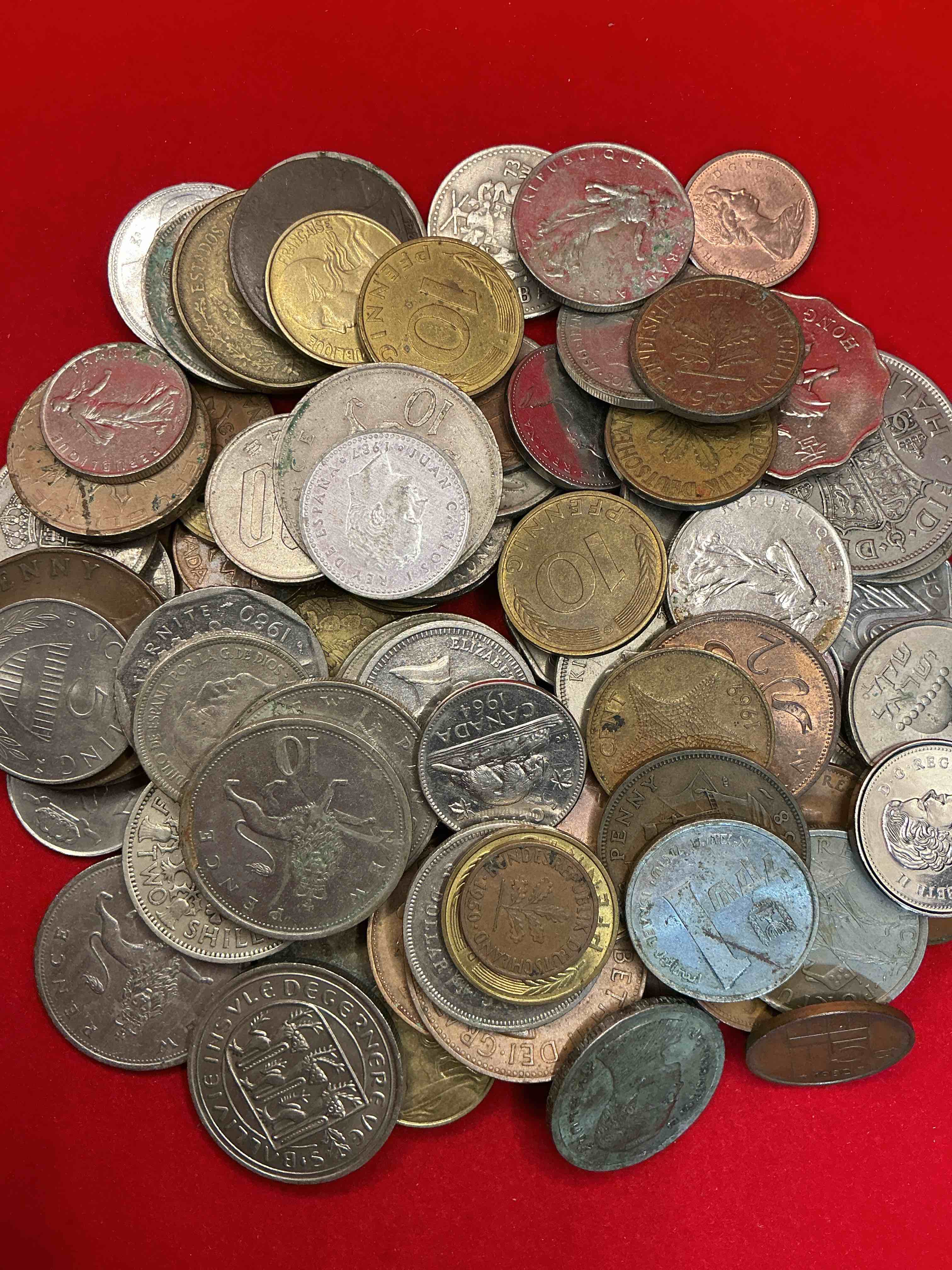 Condition photo showing Good Condition for world coins, antique & vintage! each lot is unique! many different years, countries, sizes & exotic places. this cool collection of antique coins from around the world is loads of fun! have fun identifying each coin & country as a great educational tool! a great investment too!