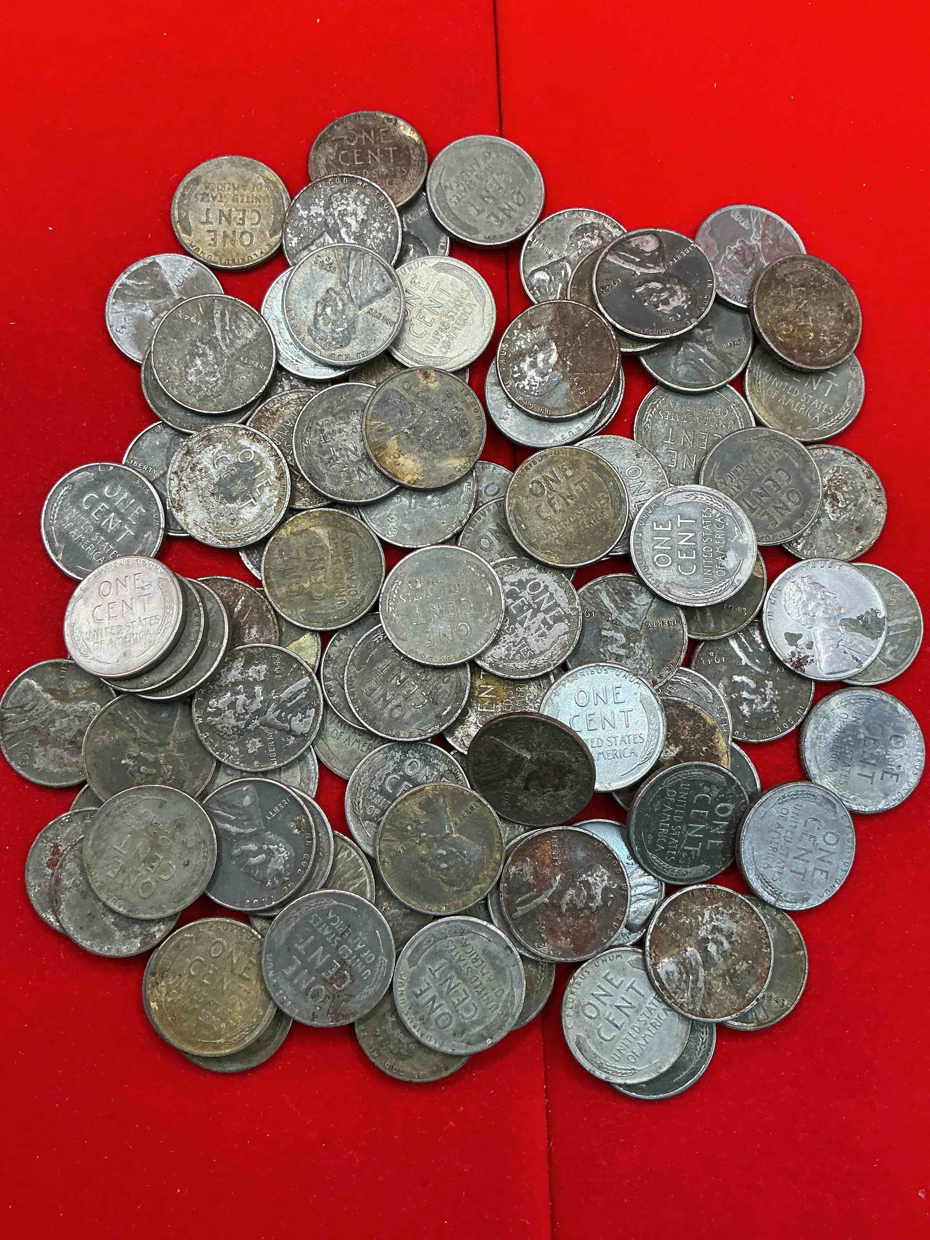 LOT OF 100 STEEL PENNIES! These Pennie’s From 1943 Are Serious Pieces Of World War Il History! Did You Know That In 1943 Copper Was So Valuable For Making Ammunition That The U.S. Treasury Made Pennies Out Of Steel?! 1943 STEEL Pennies Have Become Valuable, Rare Collector Items! Up For Auction Are Rare WWII Steel Pennies Appearing Circulated. Own Pieces Of World War II History That Are An Awesome Investment!