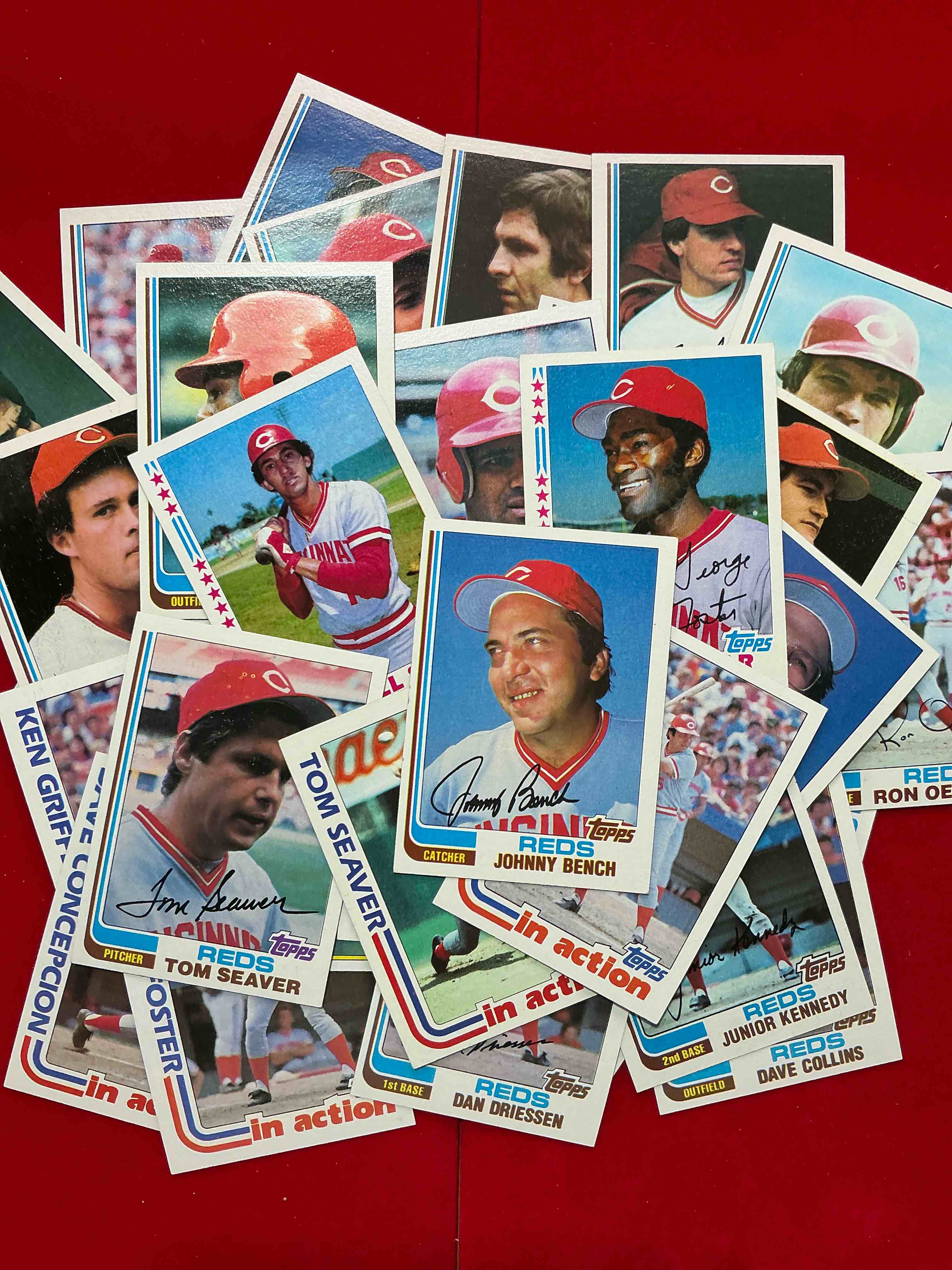 Wow! 1982 Topps Reds Complete Set! Tom Seaver, Johnny Bench & More! Multiple Cards Of Each! Insane, Perfect For Any Reds Fan! 35 Cards!