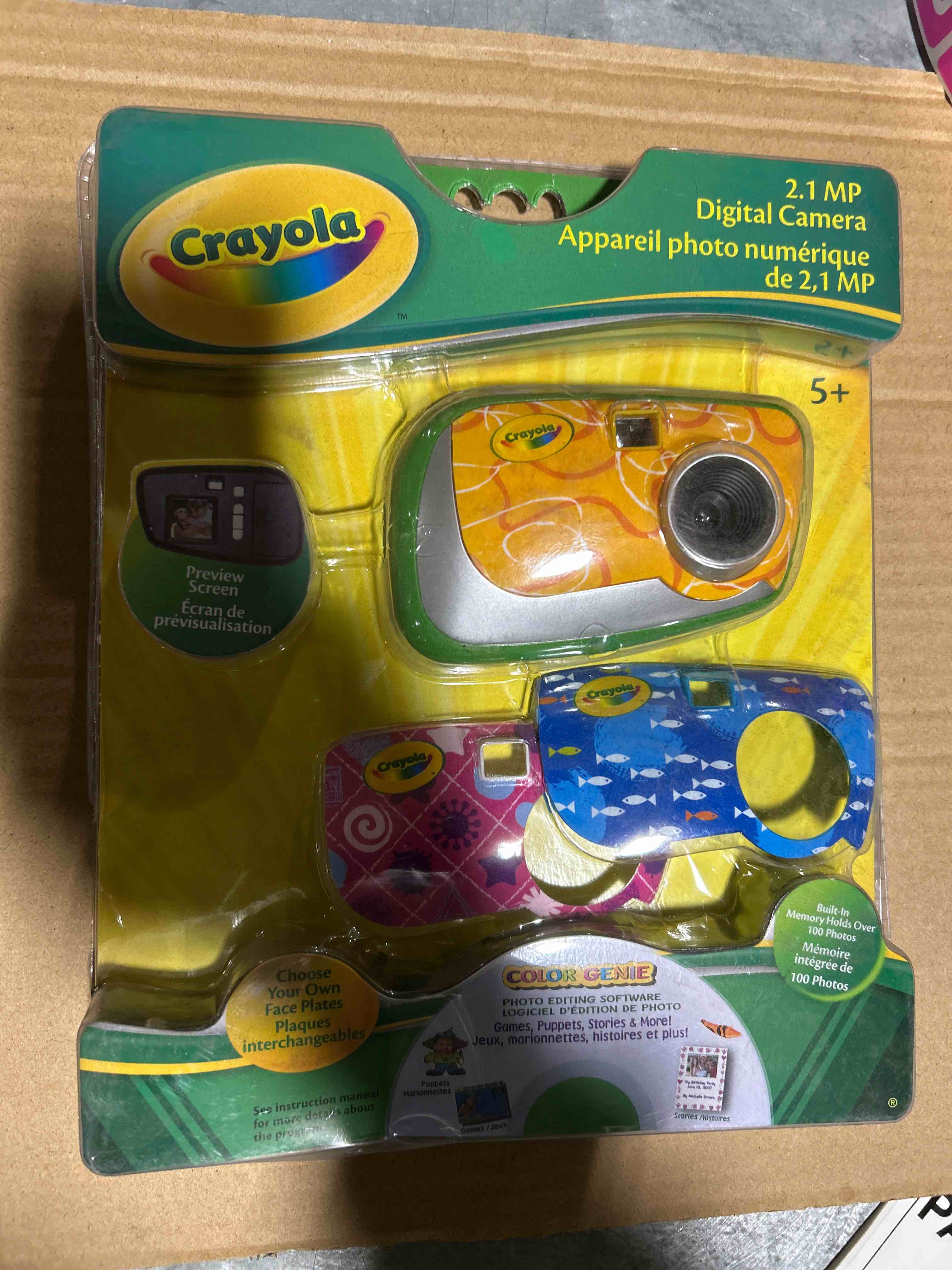 Condition photo showing Brand New for crayola 2.1 mp digital camera w/ 3 interchangeable face plates kids 5+