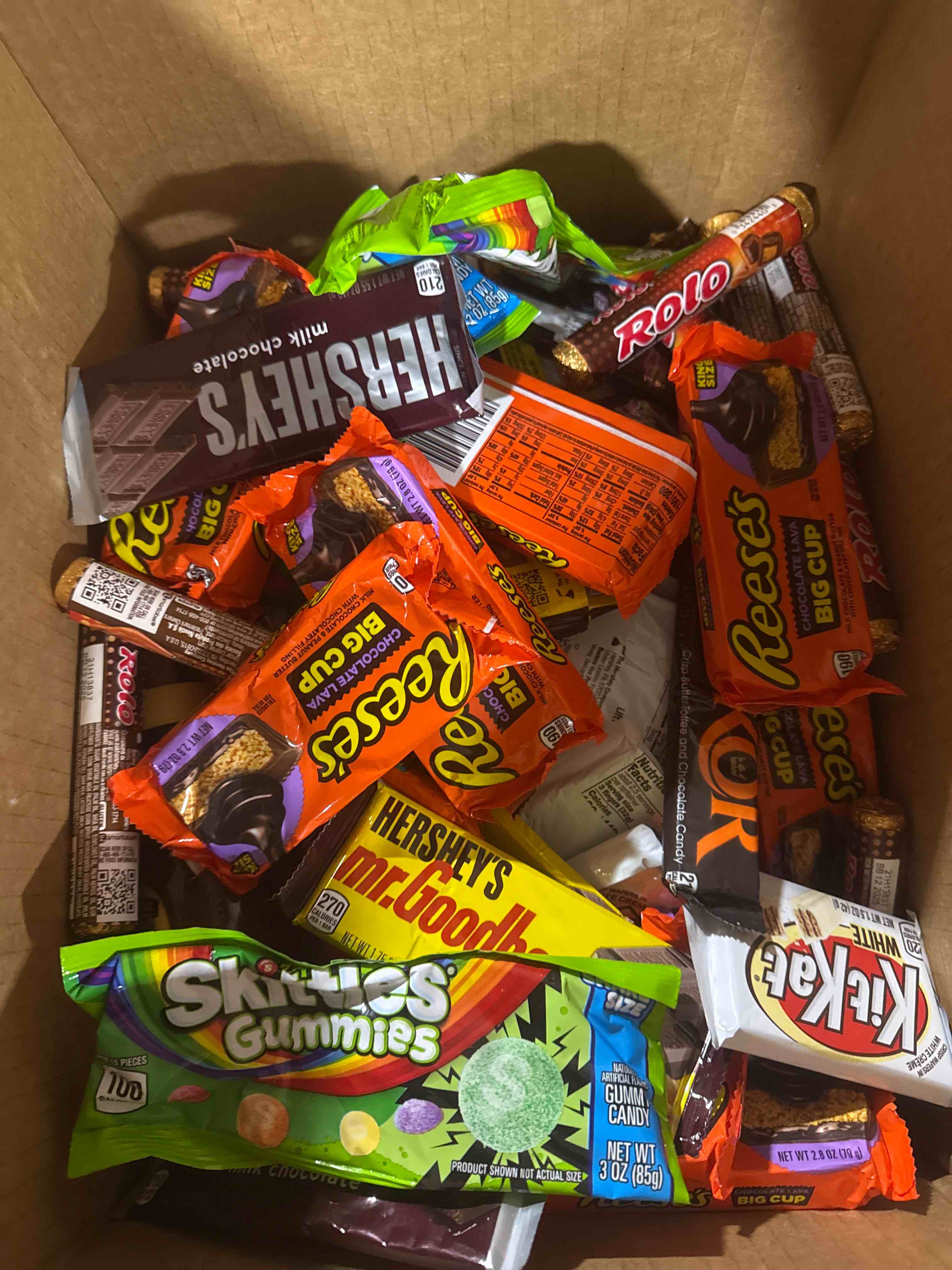box of assorted grocery products 