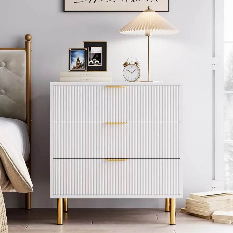 Garvee 3 Drawer Dresser for Bedroom, Modern Wood Storage Chest with Gold Metal Handles, Anti-Tipping Design, Large Nightstand Organizer for Entryway, Hallway, Living Room, White
