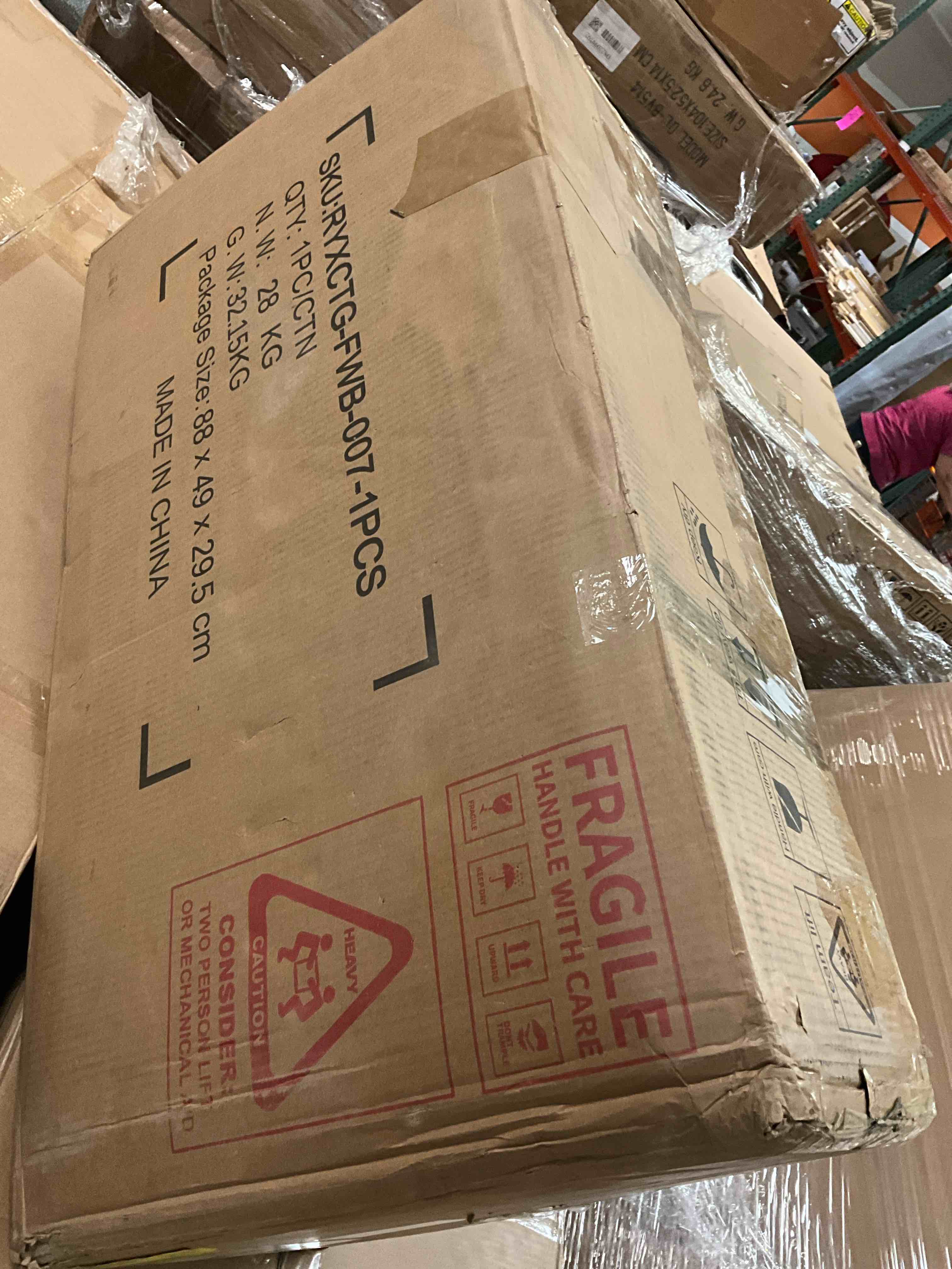 https://s3.amazonaws.com/lotting-images-prod/bidfta/TEA5056456_1779813773778.jpeg