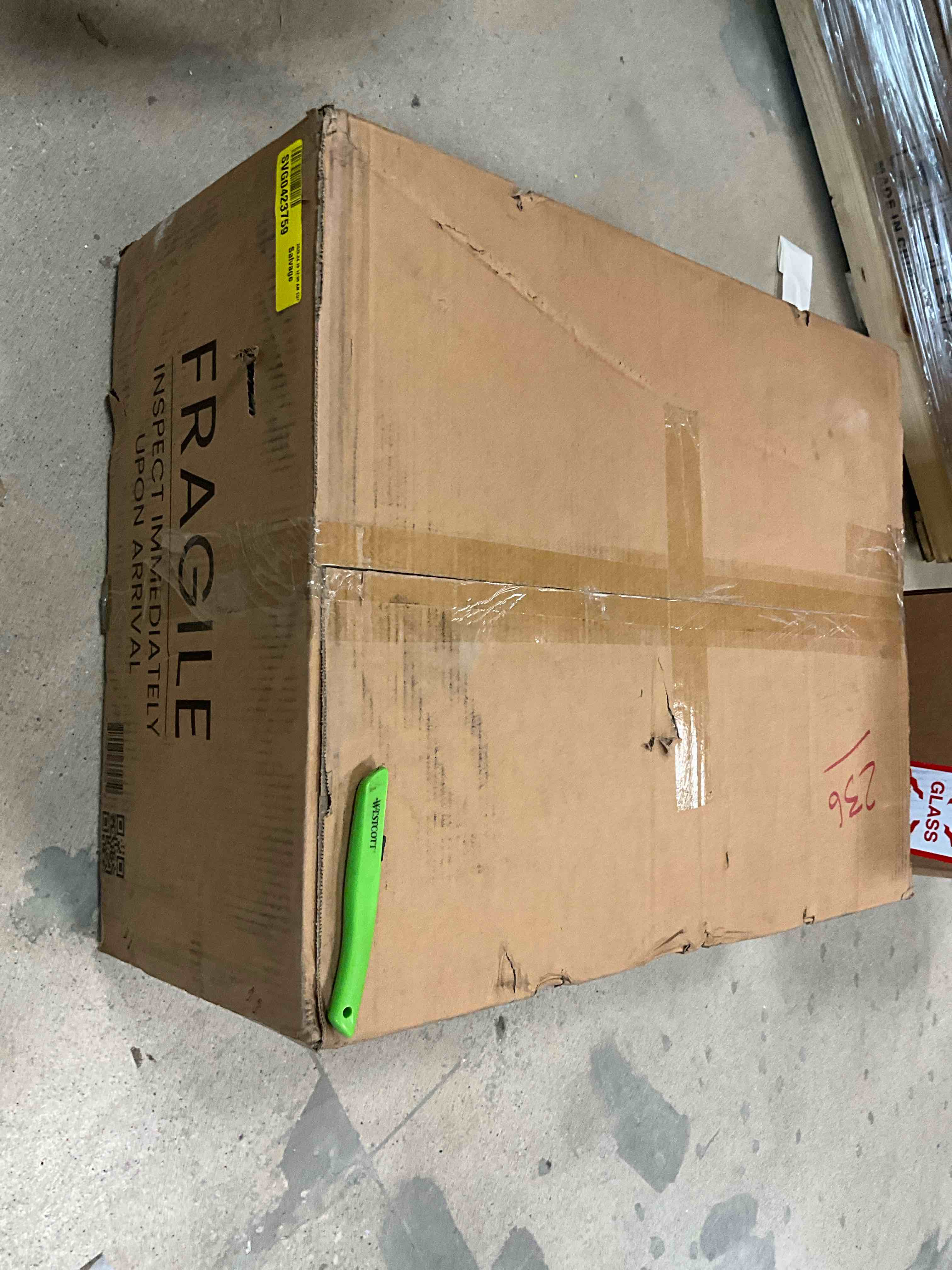 https://s3.amazonaws.com/lotting-images-prod/bidfta/TEA5056460_1779817547451.jpeg