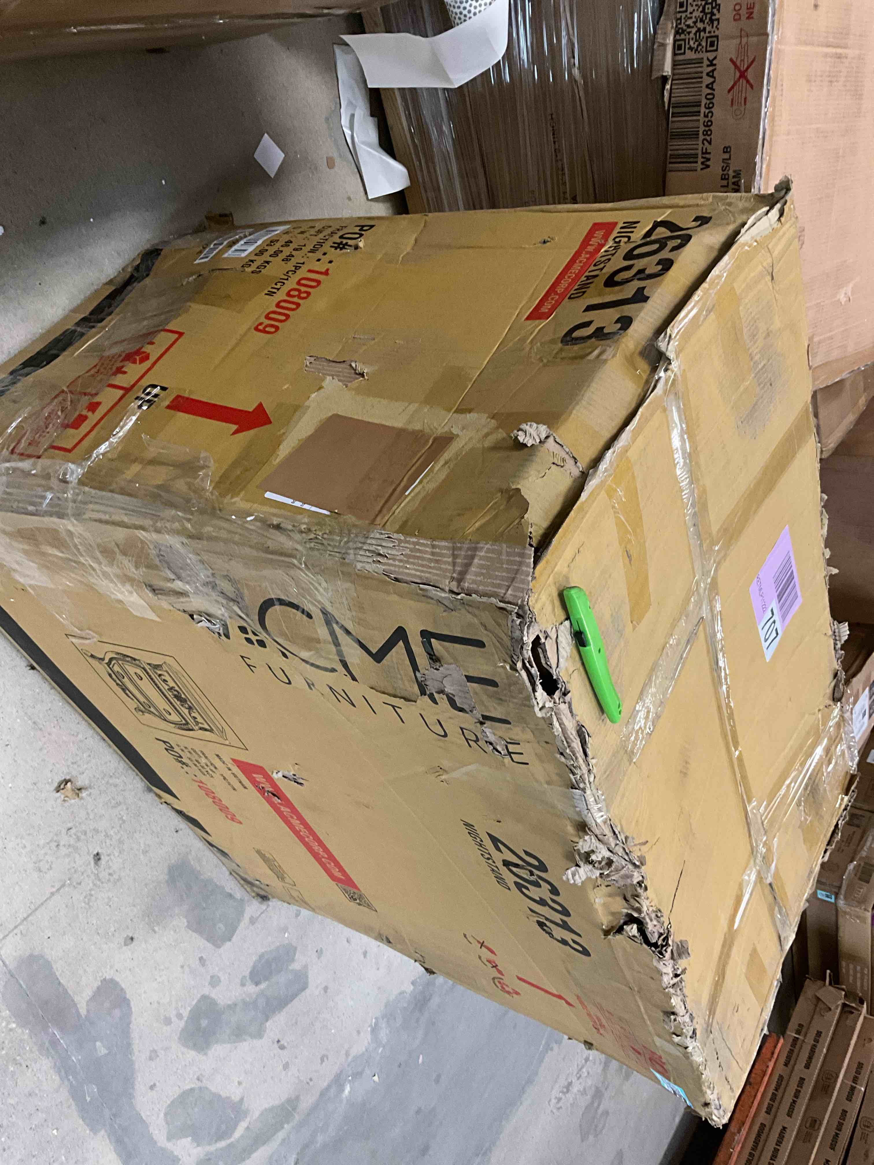 https://s3.amazonaws.com/lotting-images-prod/bidfta/TEA5056472_1779829232627.jpeg