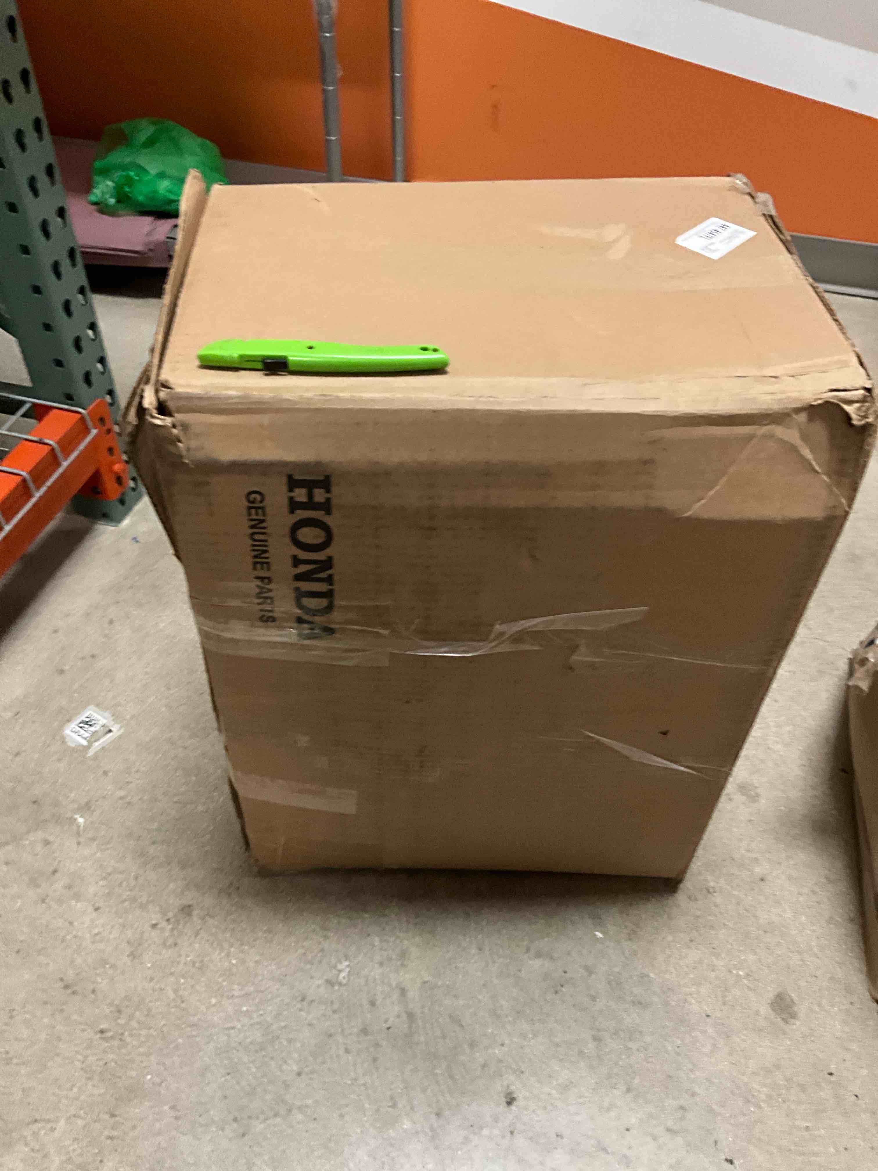 https://s3.amazonaws.com/lotting-images-prod/bidfta/TEA5056511_1779981576231.jpeg