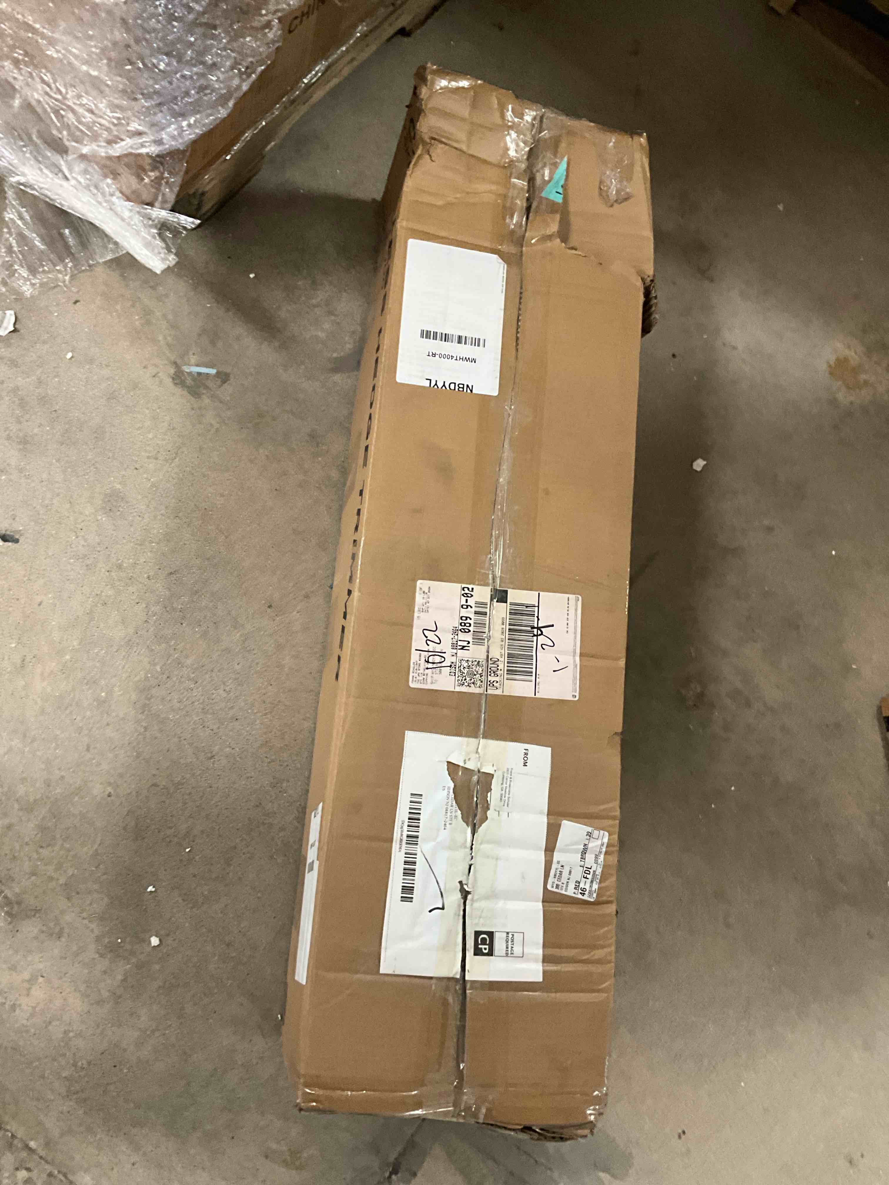https://s3.amazonaws.com/lotting-images-prod/bidfta/TEA5057306_1780691804978.jpeg
