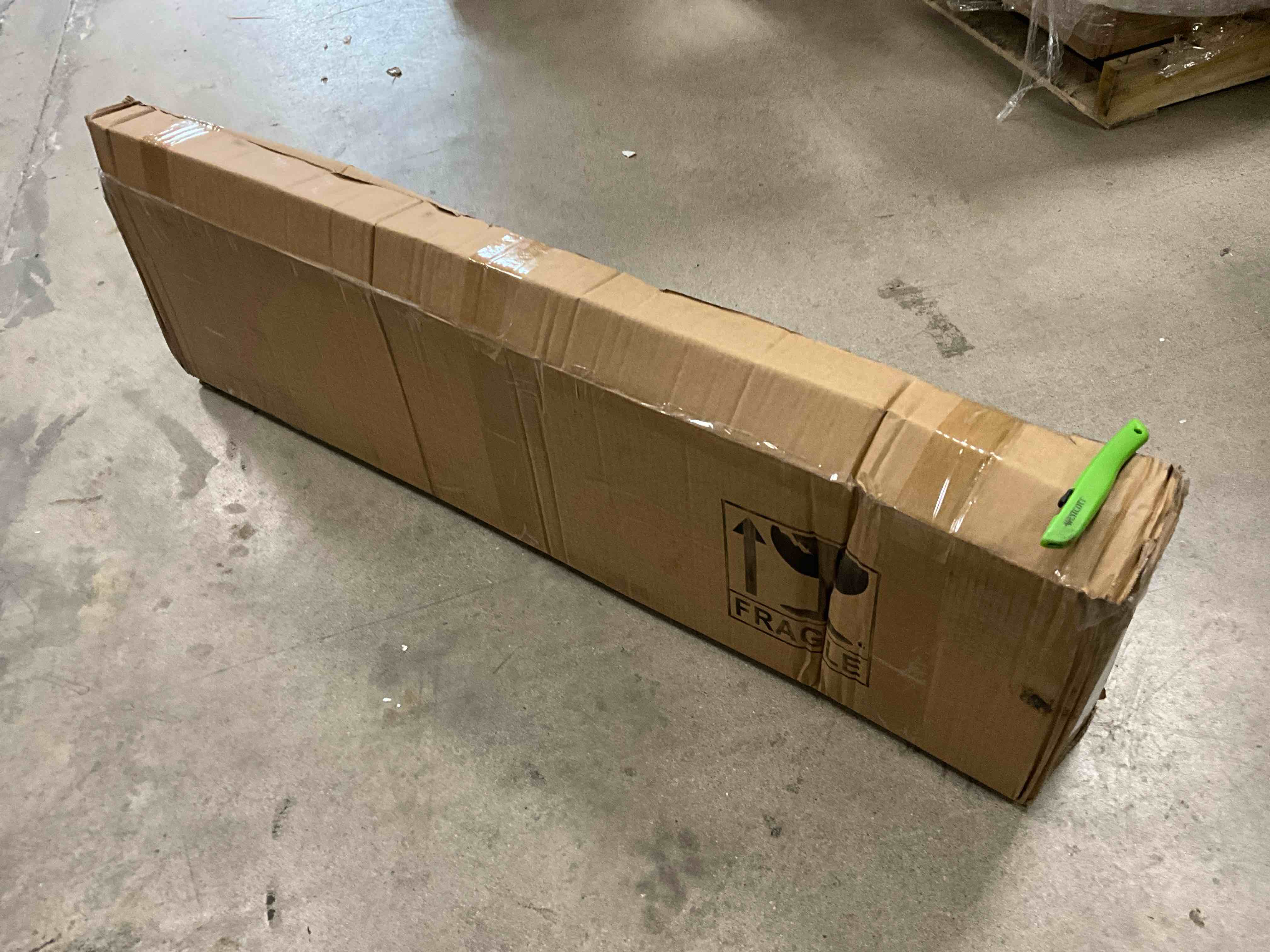 https://s3.amazonaws.com/lotting-images-prod/bidfta/TEA5057309_1780927226199.jpeg