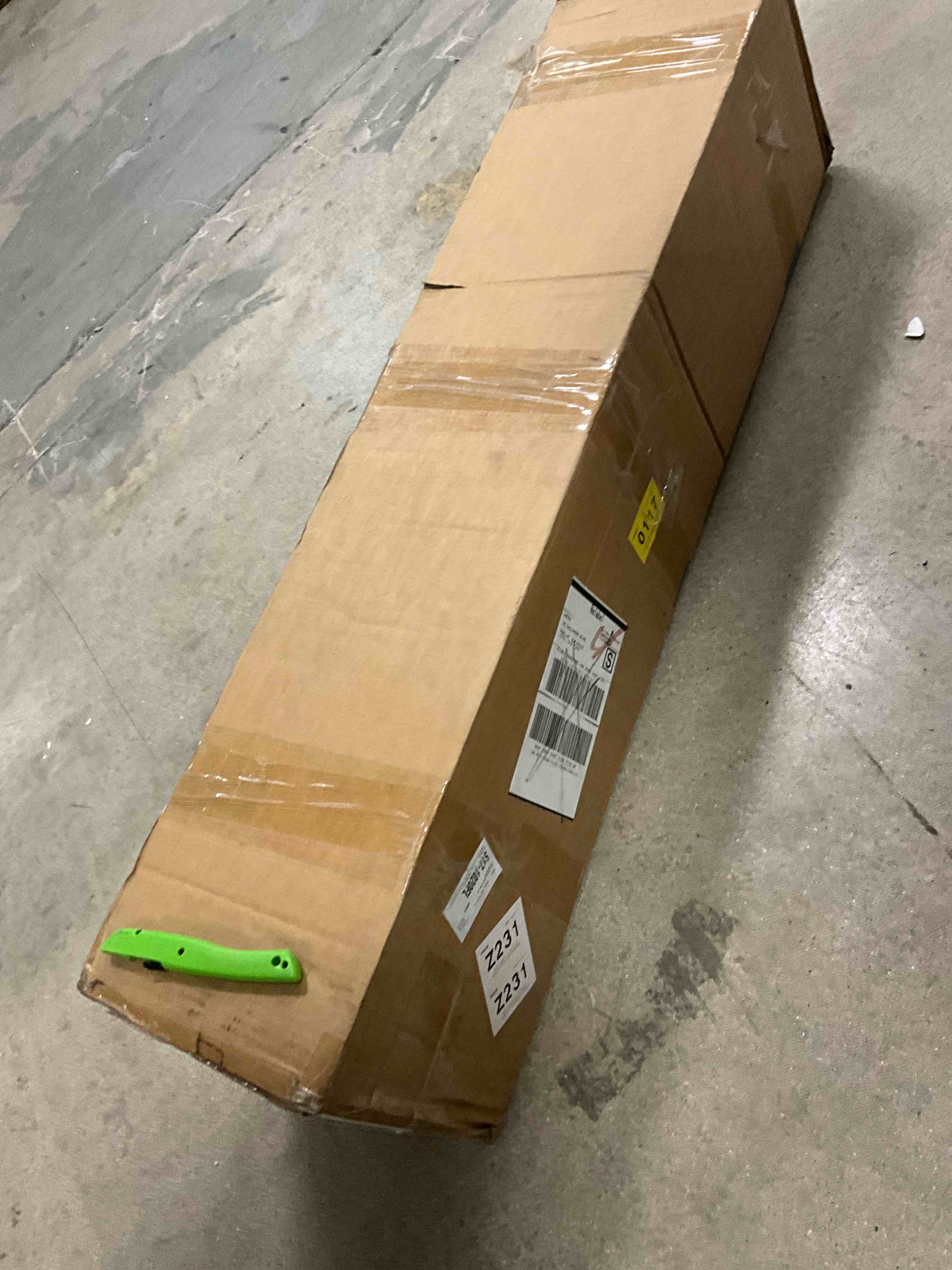 https://s3.amazonaws.com/lotting-images-prod/bidfta/TEA5057310_1780927510964.jpeg