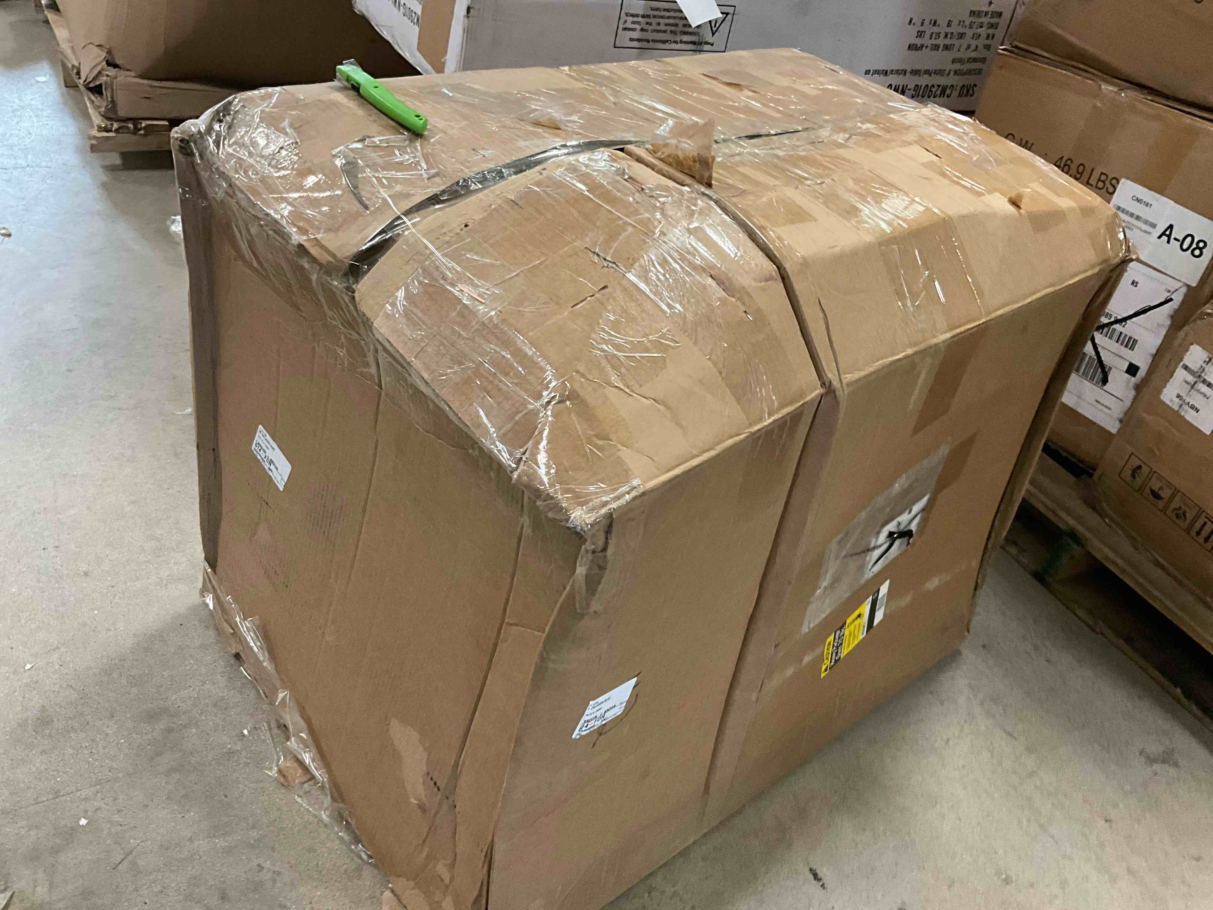 https://s3.amazonaws.com/lotting-images-prod/bidfta/TEA5057315_1780931118514.jpeg