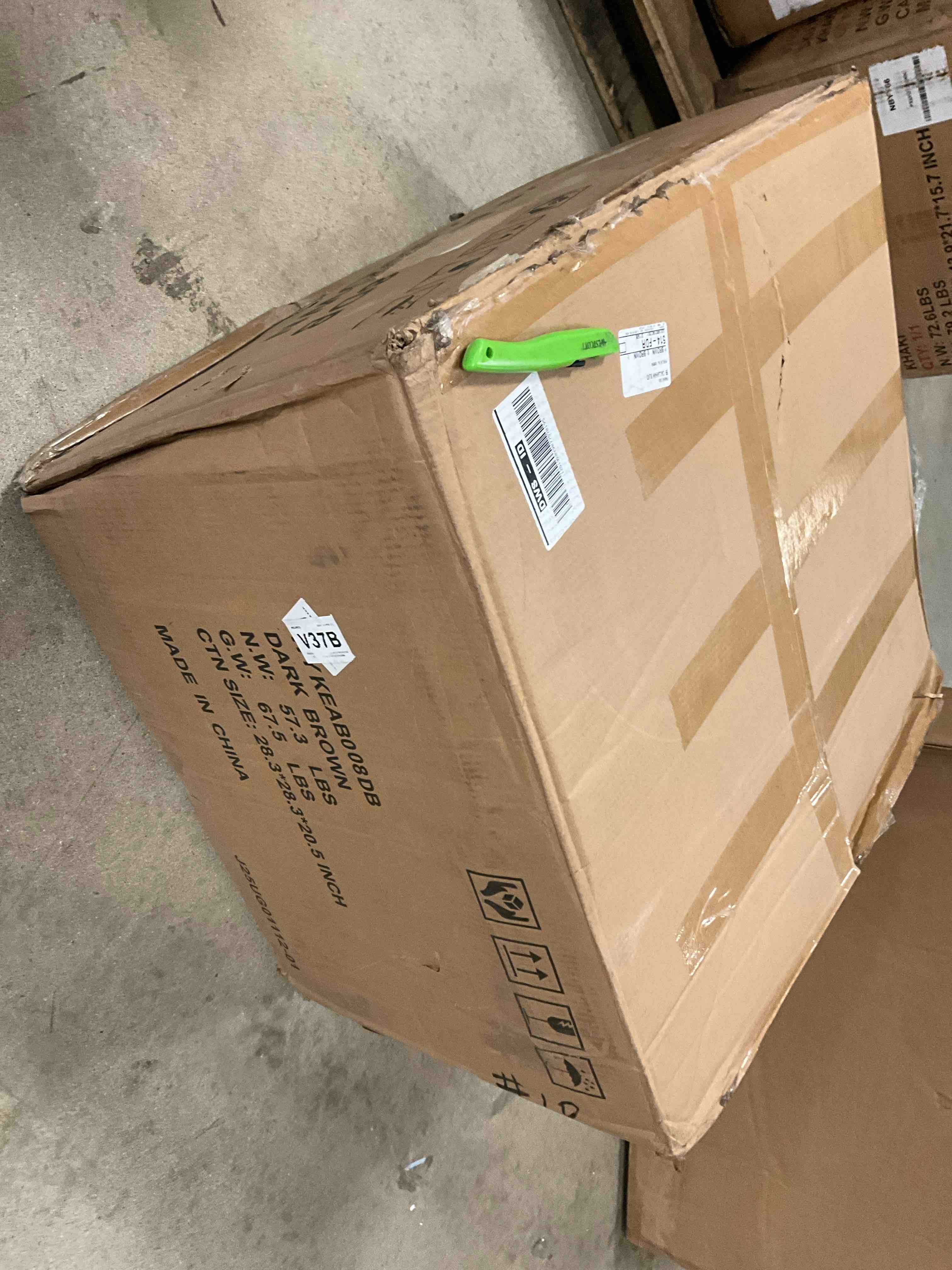 https://s3.amazonaws.com/lotting-images-prod/bidfta/TEA5057316_1780932372524.jpeg