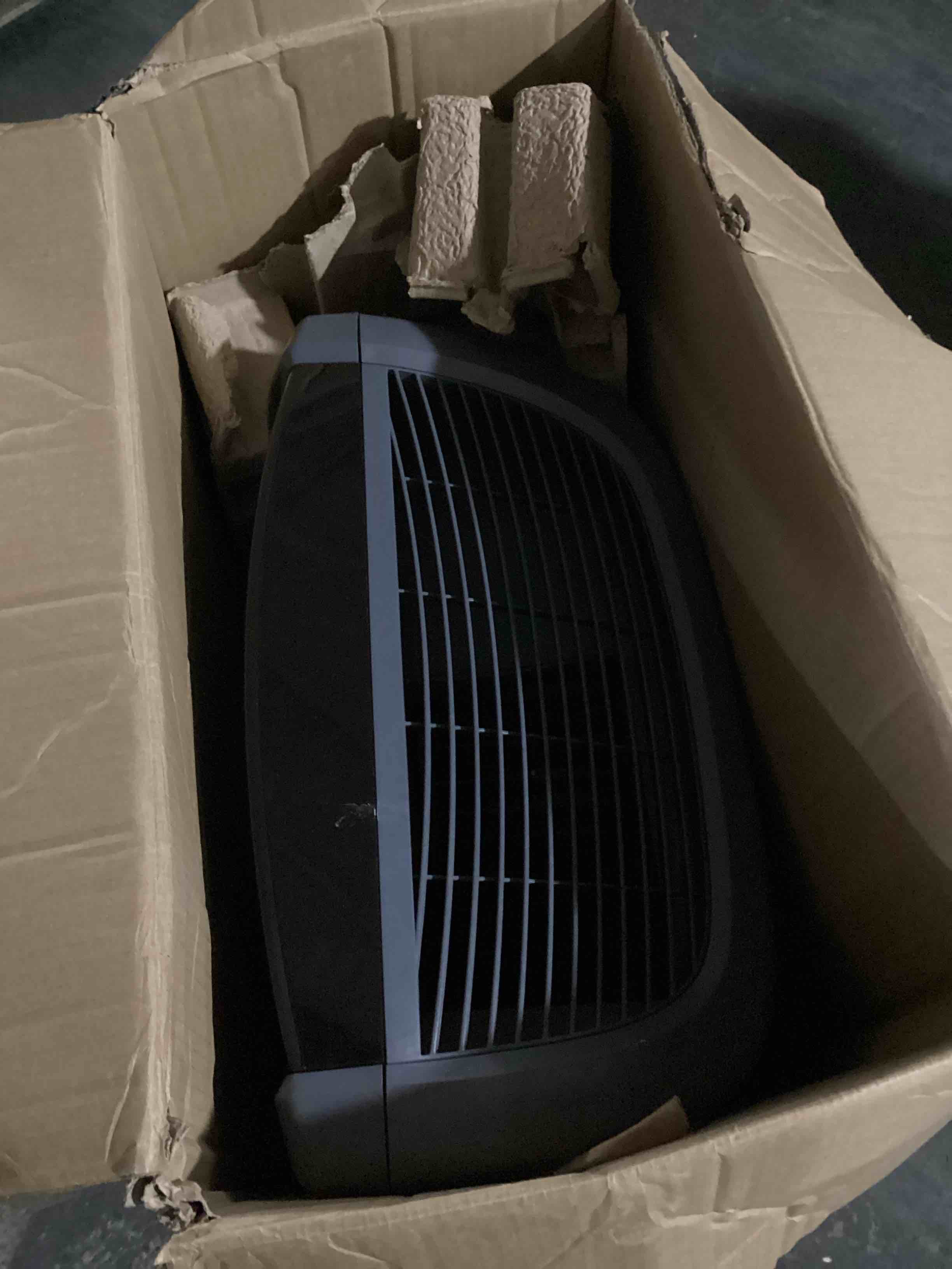 Condition photo showing Good Condition for hunter hp800 true hepa air purifier gray
