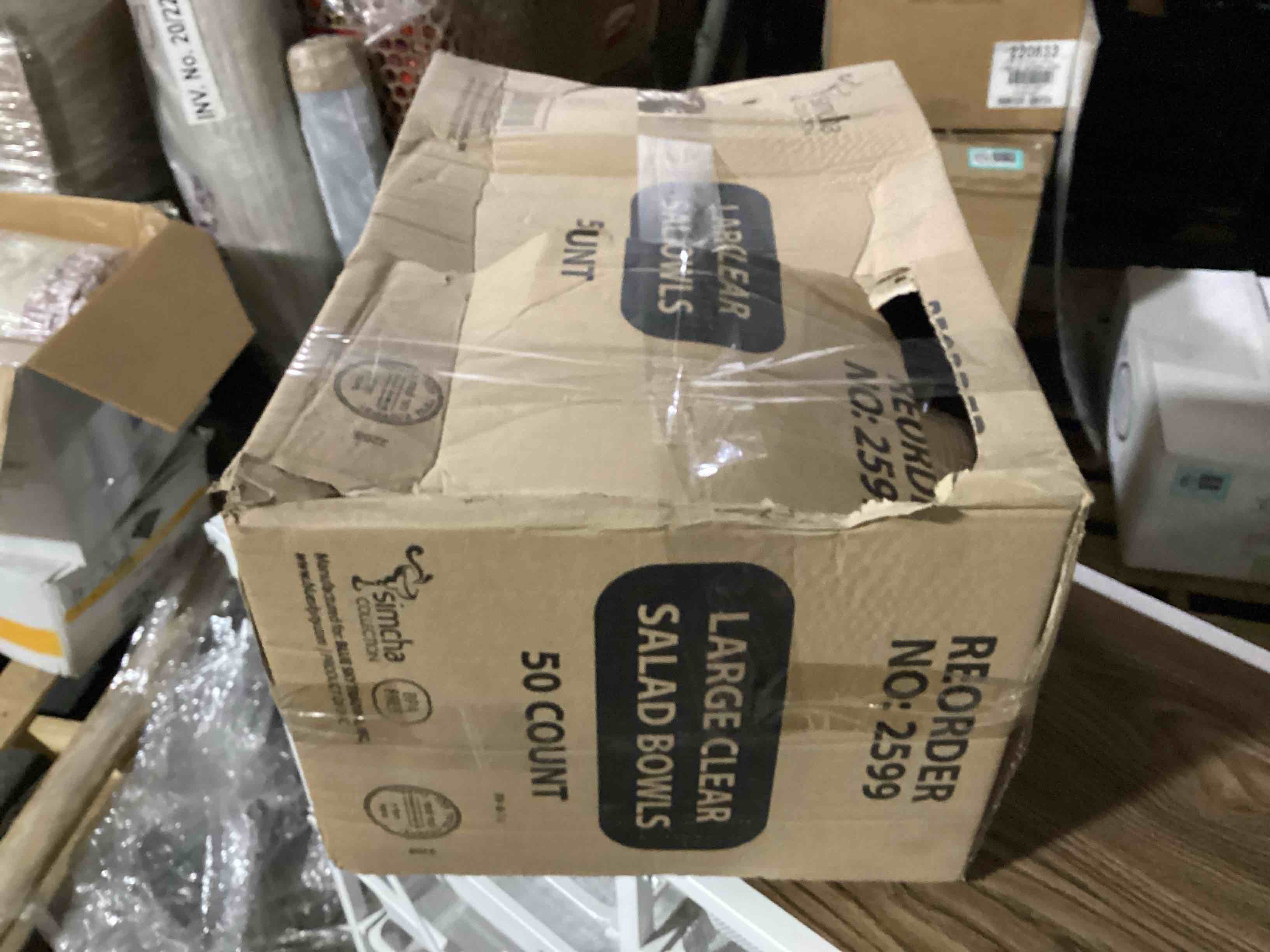Condition photo showing New/Like New for case of 50 simcha collection large clear plastic salad bowls 