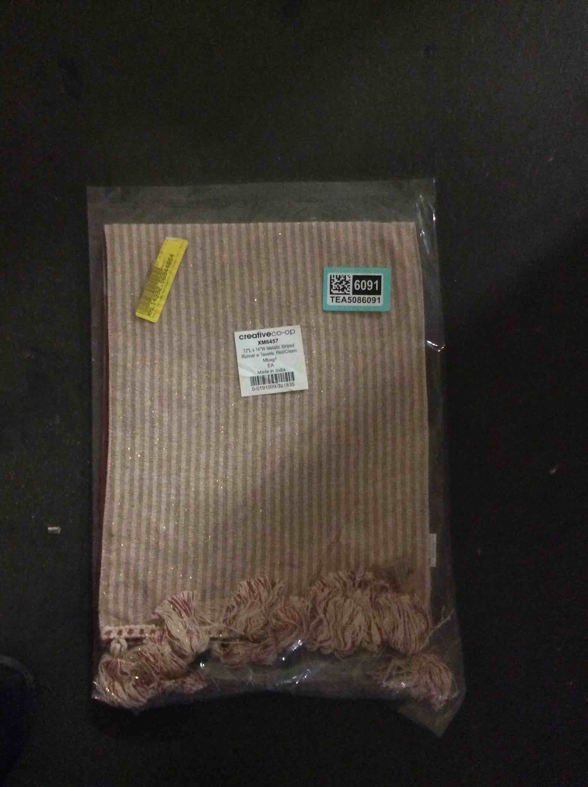 https://s3.amazonaws.com/lotting-images-prod/bidfta/TEA5086111_1777378186600.jpeg